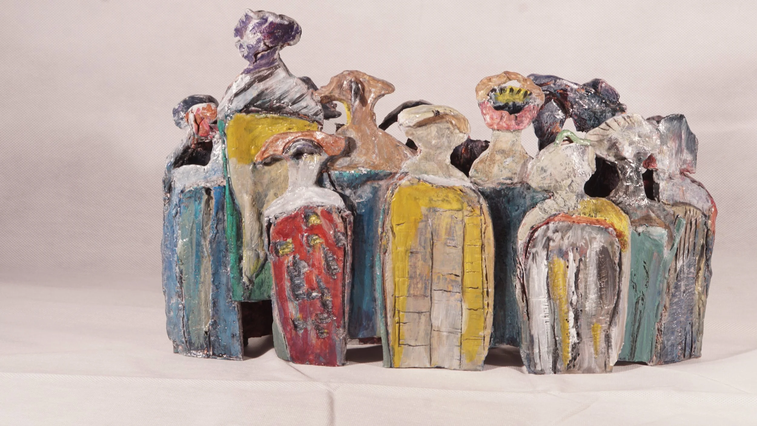 Doppelfront Zwei Terrakottascheiben,farbig gefasst  44x28cm.JPG