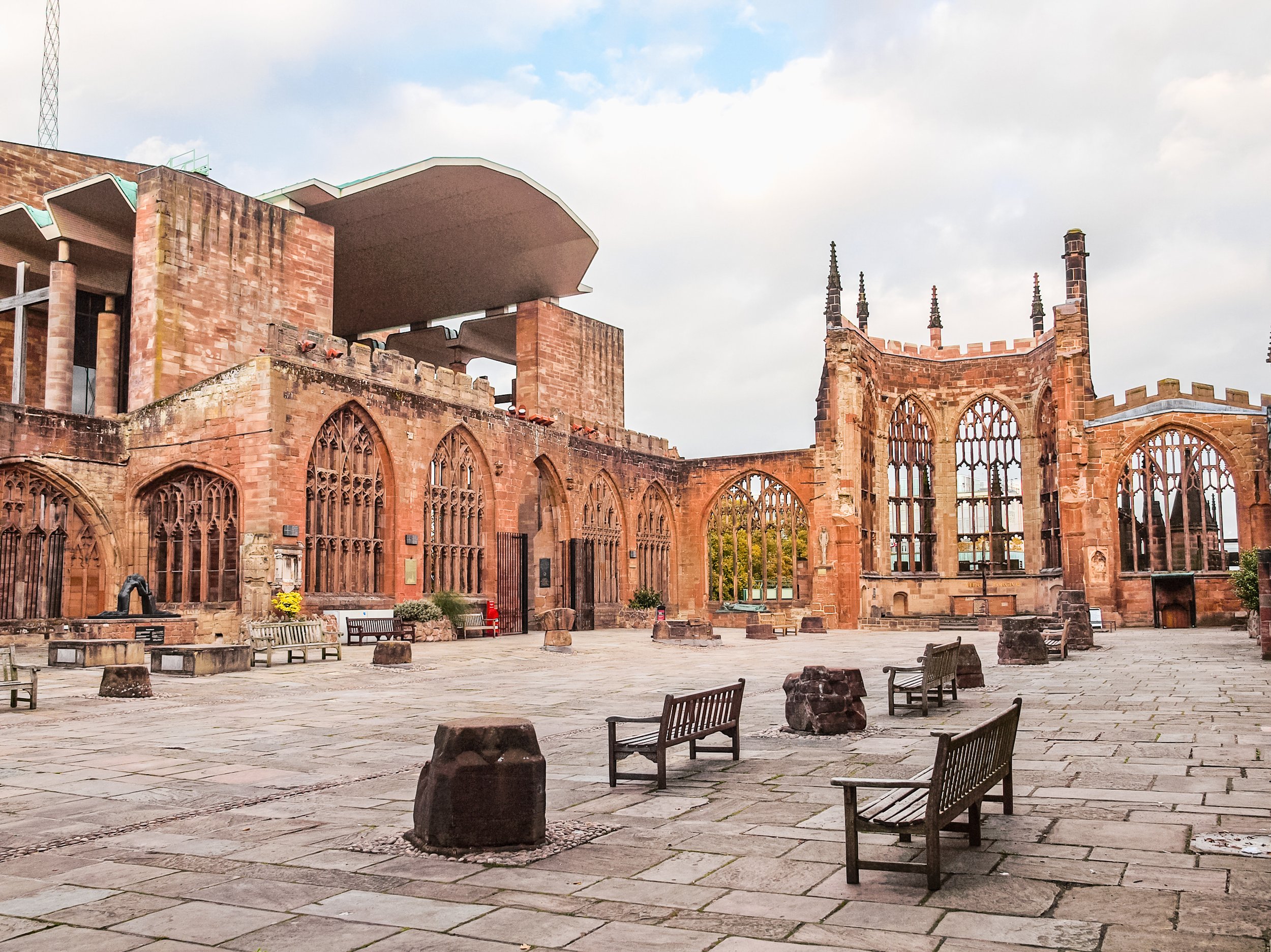 hdr-coventry-cathedral-ruins.jpg
