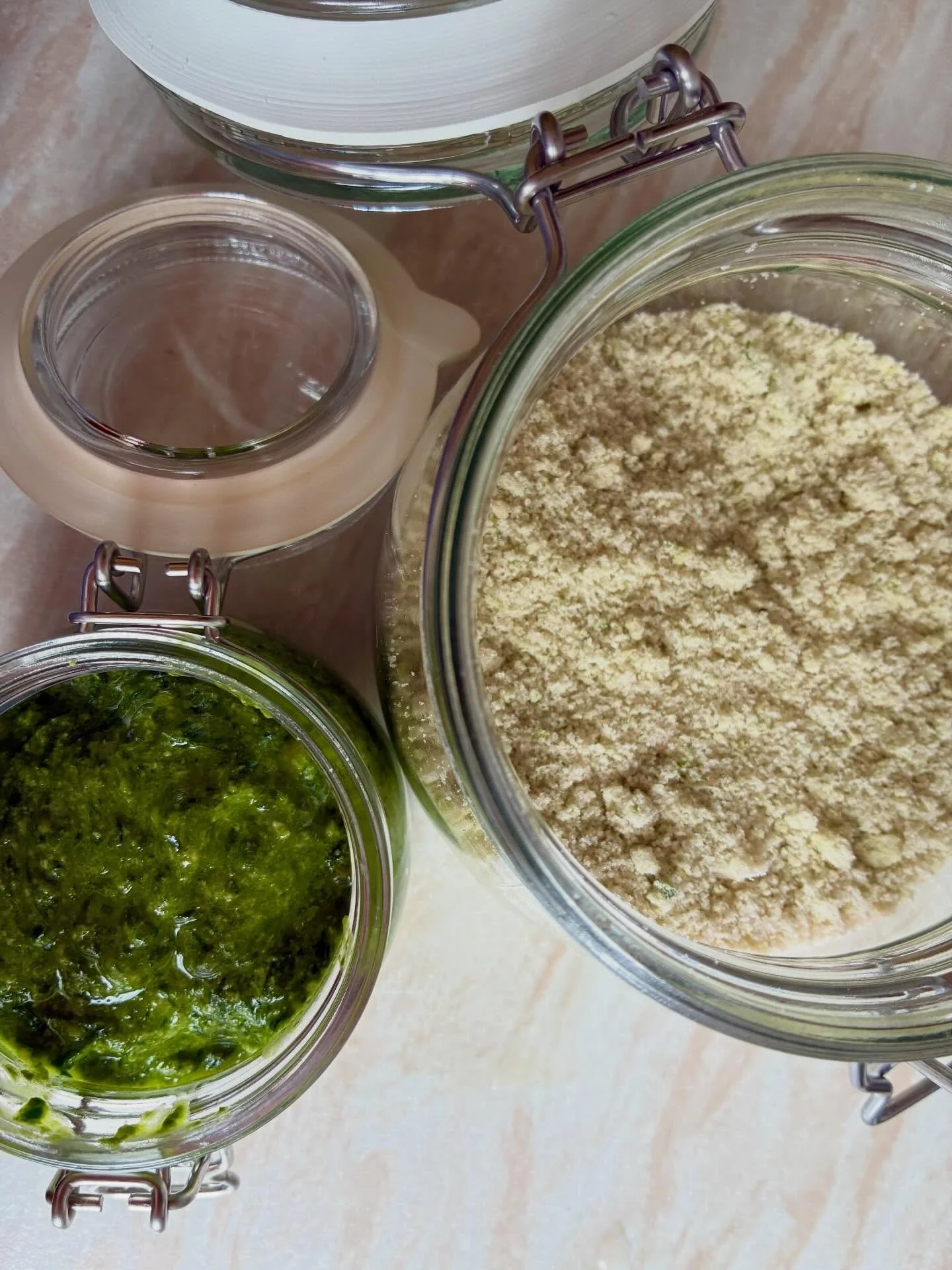 F O R A G I N G 🌱

The bounty is blooming, Spring is providing all the medicine we need after the long winter. Nettles, Dandelion, Clevers &hellip;. 

And of course beautiful wild garlic which is all around right now, bursting with Vit C and other w