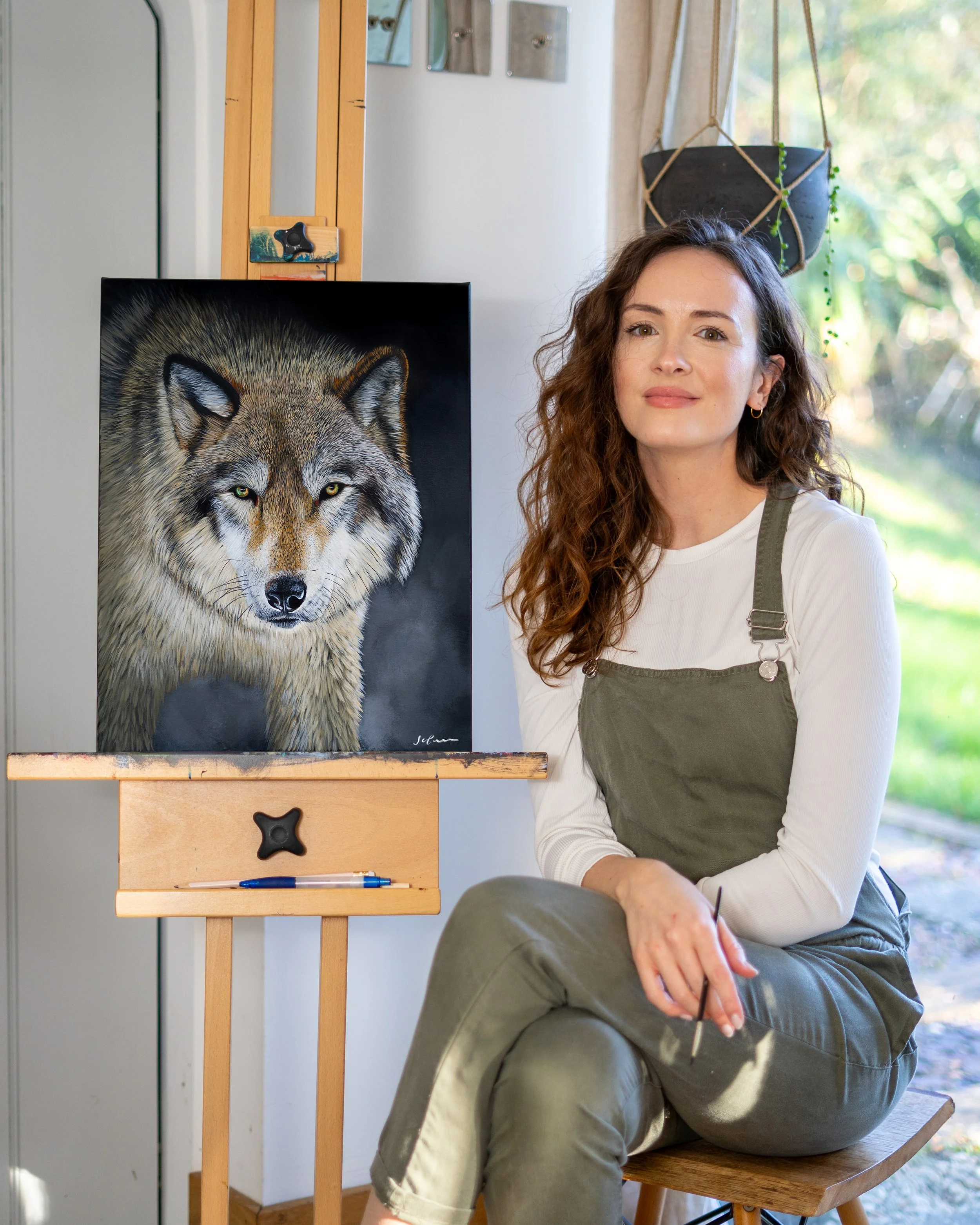 Artist Sophie Green’s painting of a wolf