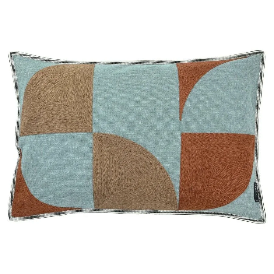 Coconut Cushion – Adriatique