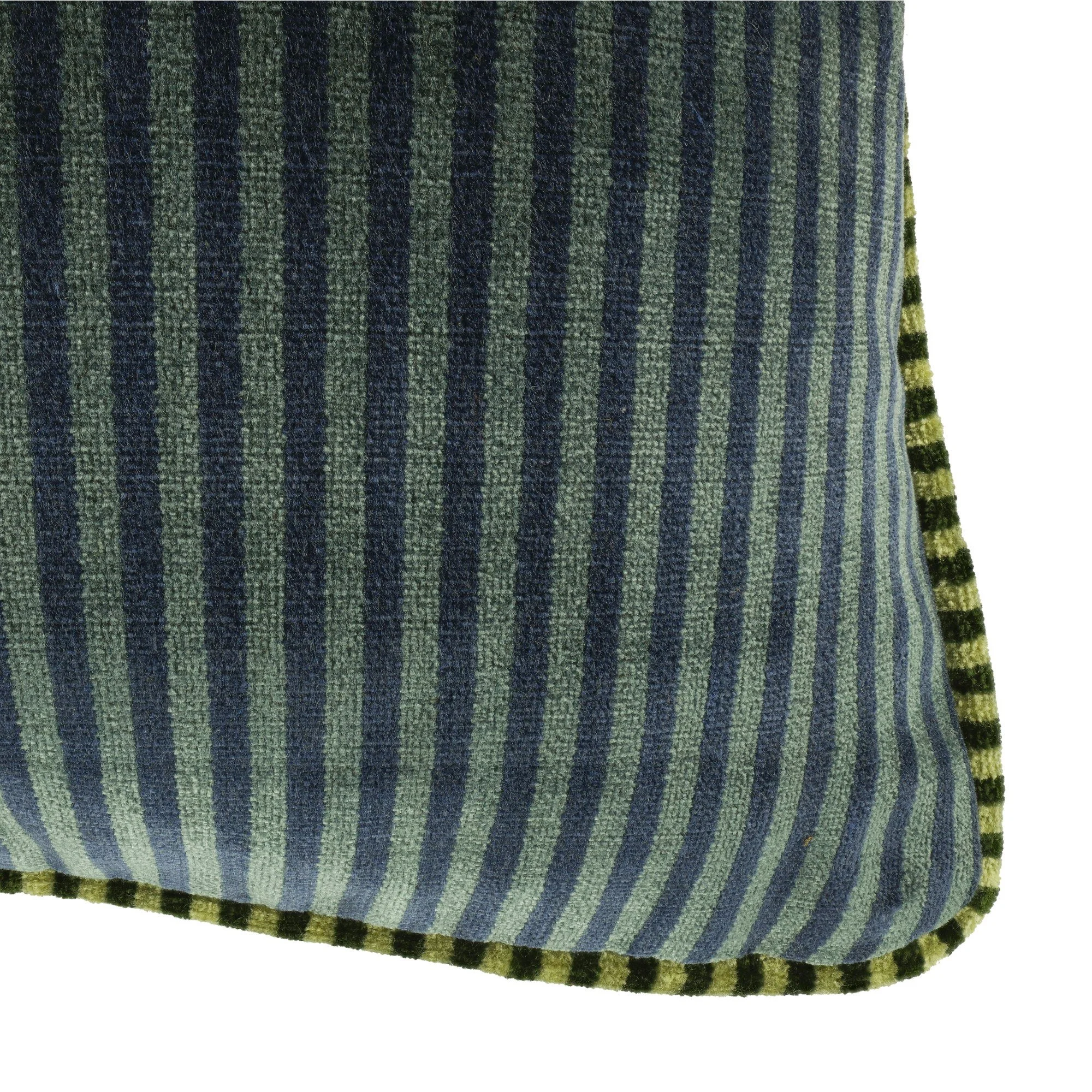 Kirkby Design Bromley Petrol cushion, 50 × 50 cm, corner detail