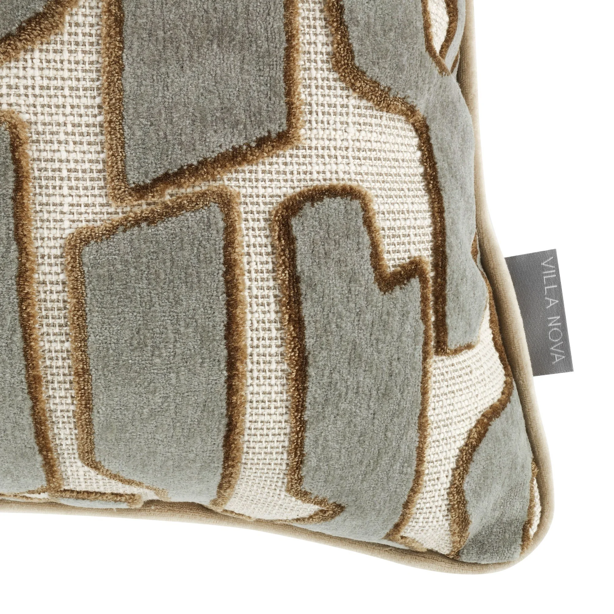 Villa Nova Serac Tide cushion, 50 × 50 cm, corner detail