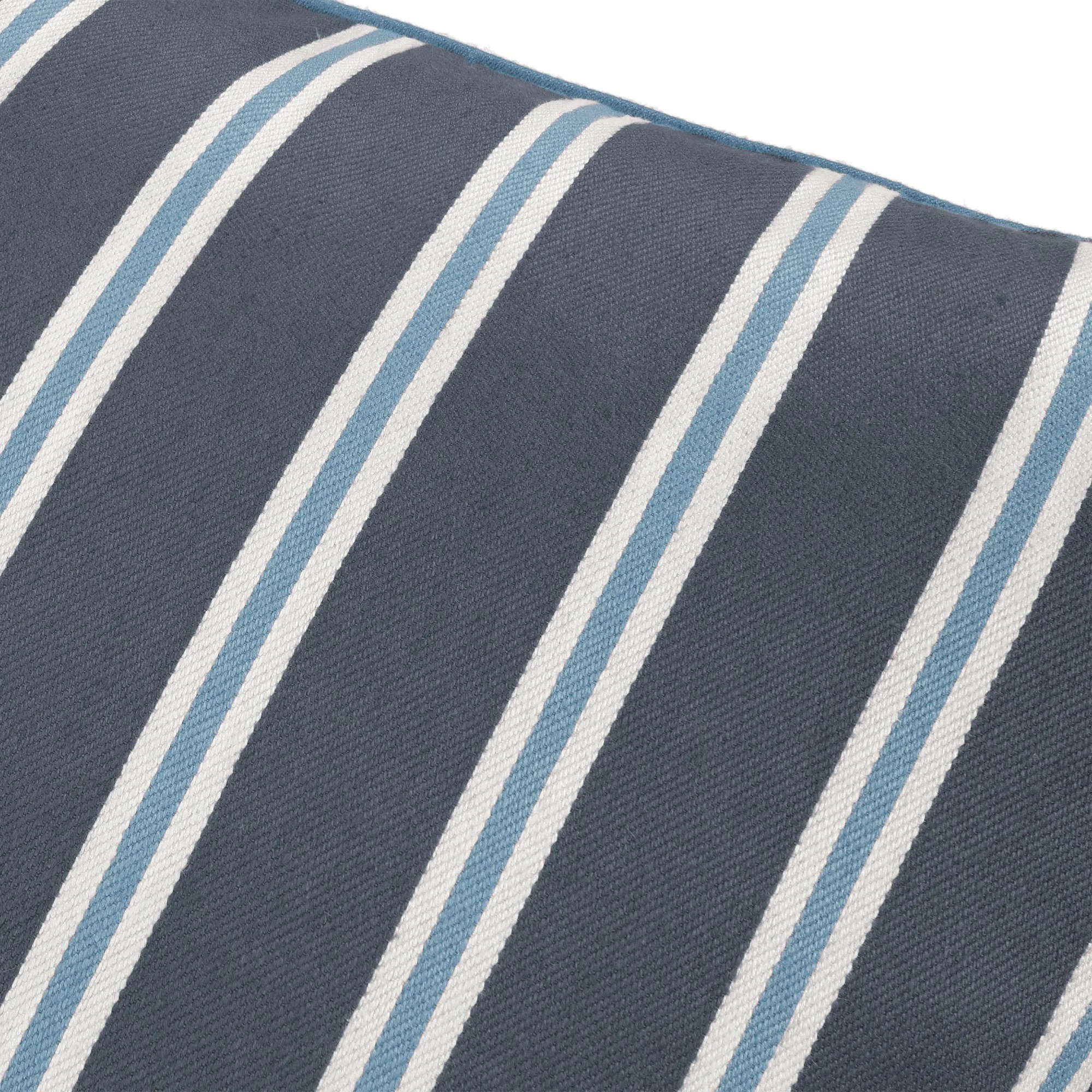 Romo Tiva Twilight cushion, 50 × 50 cm, close-up of the fabric