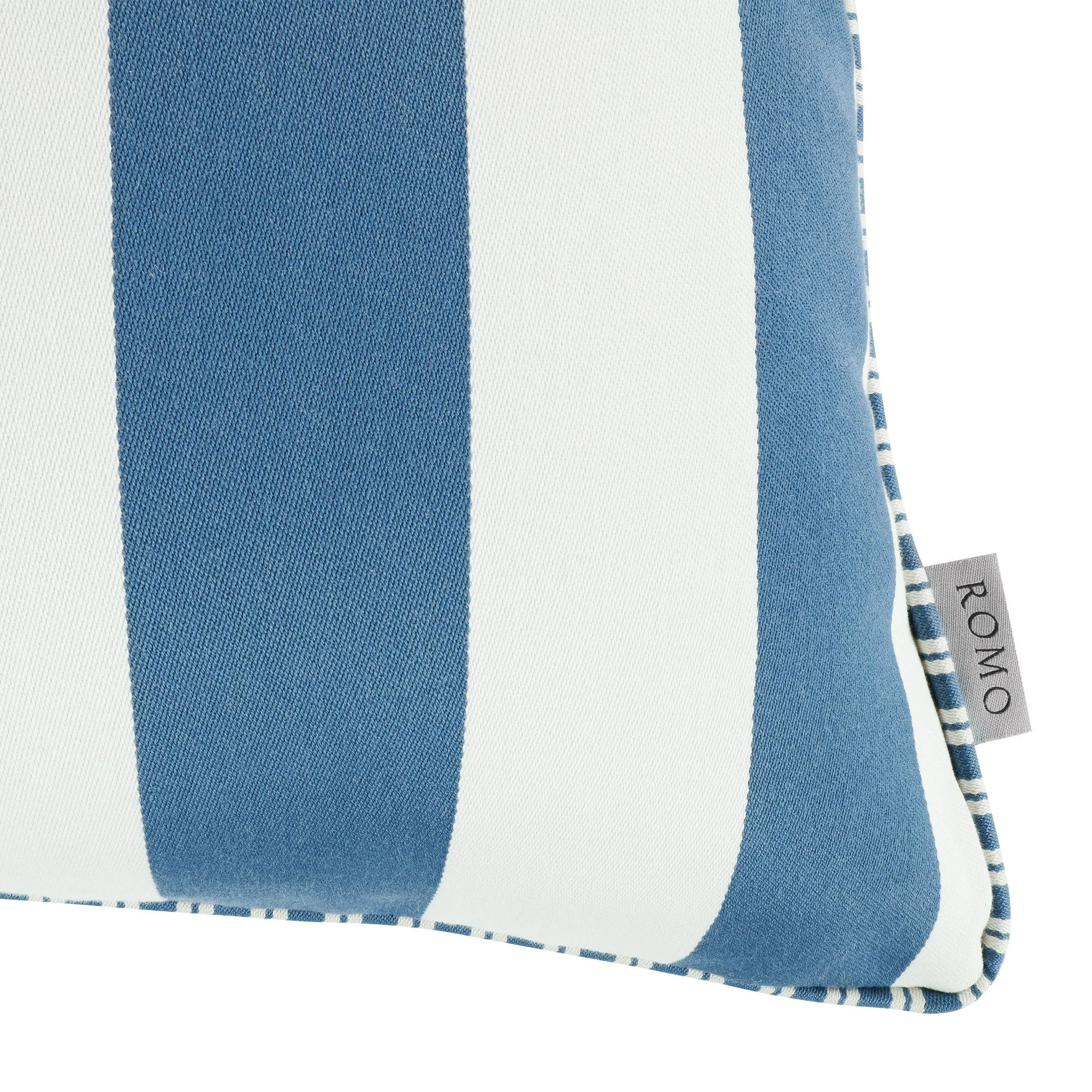 Romo Aron Buxton Blue cushion, 50 × 50 cm, corner detail