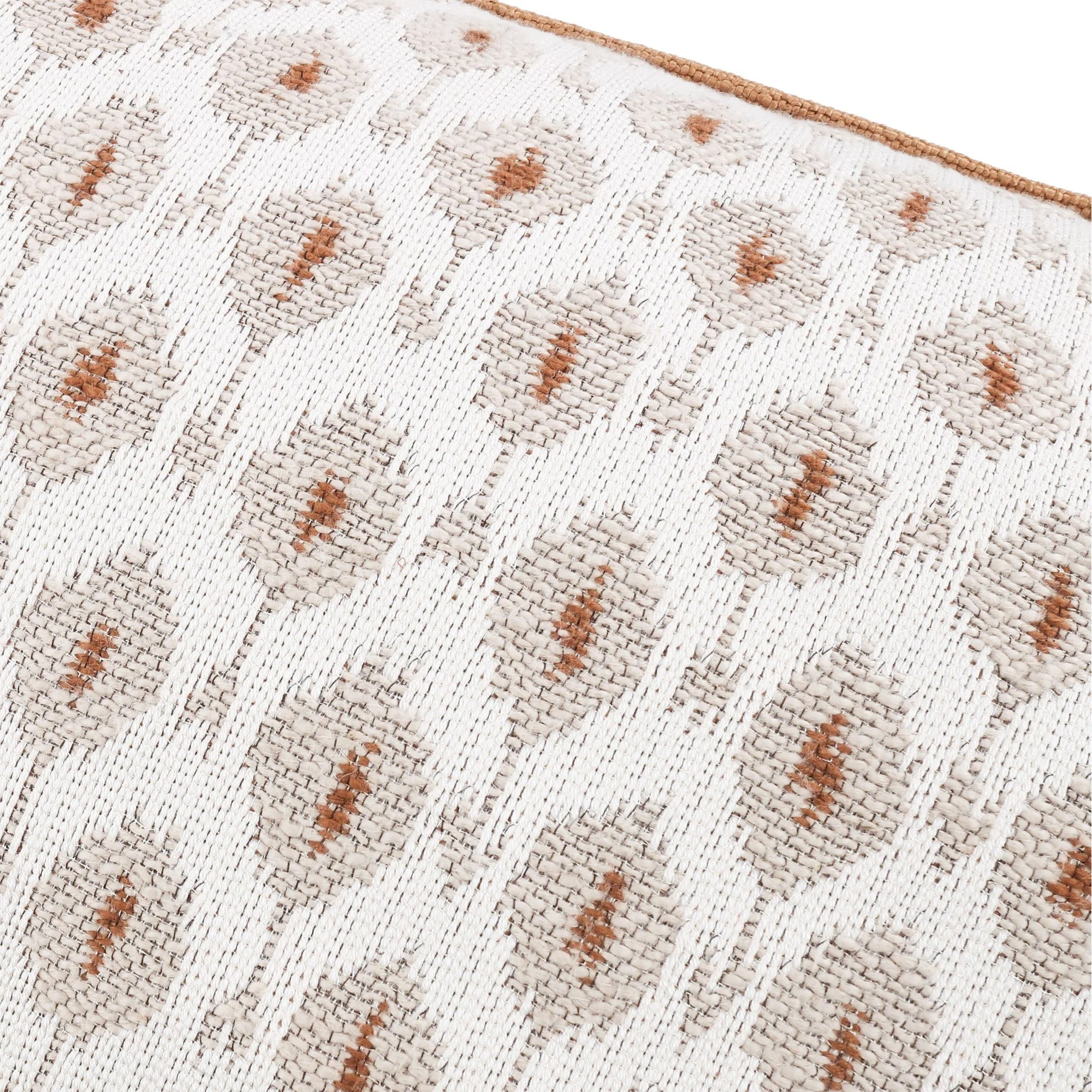 Romo Otillo Clay cushion, 60 × 40 cm, close-up of the fabric