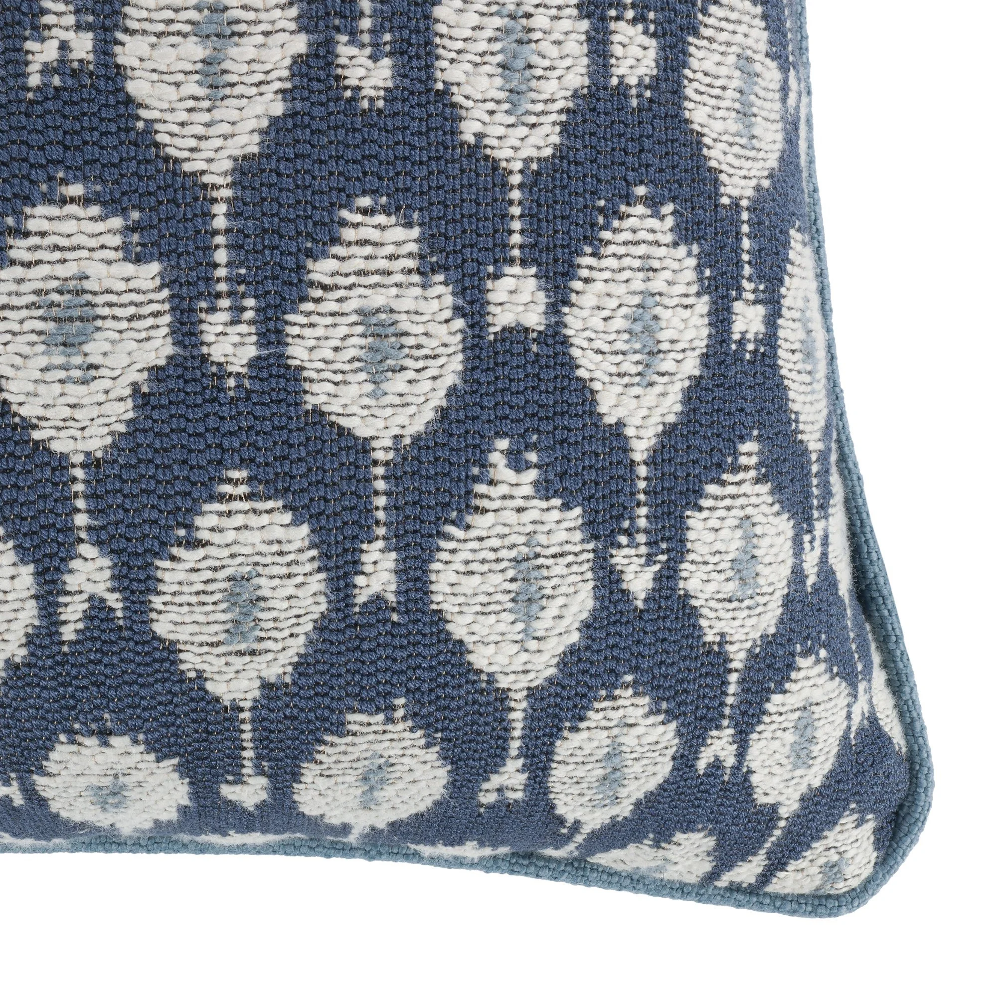 Romo Otillo Navy cushion, 60 × 40 cm, corner detail