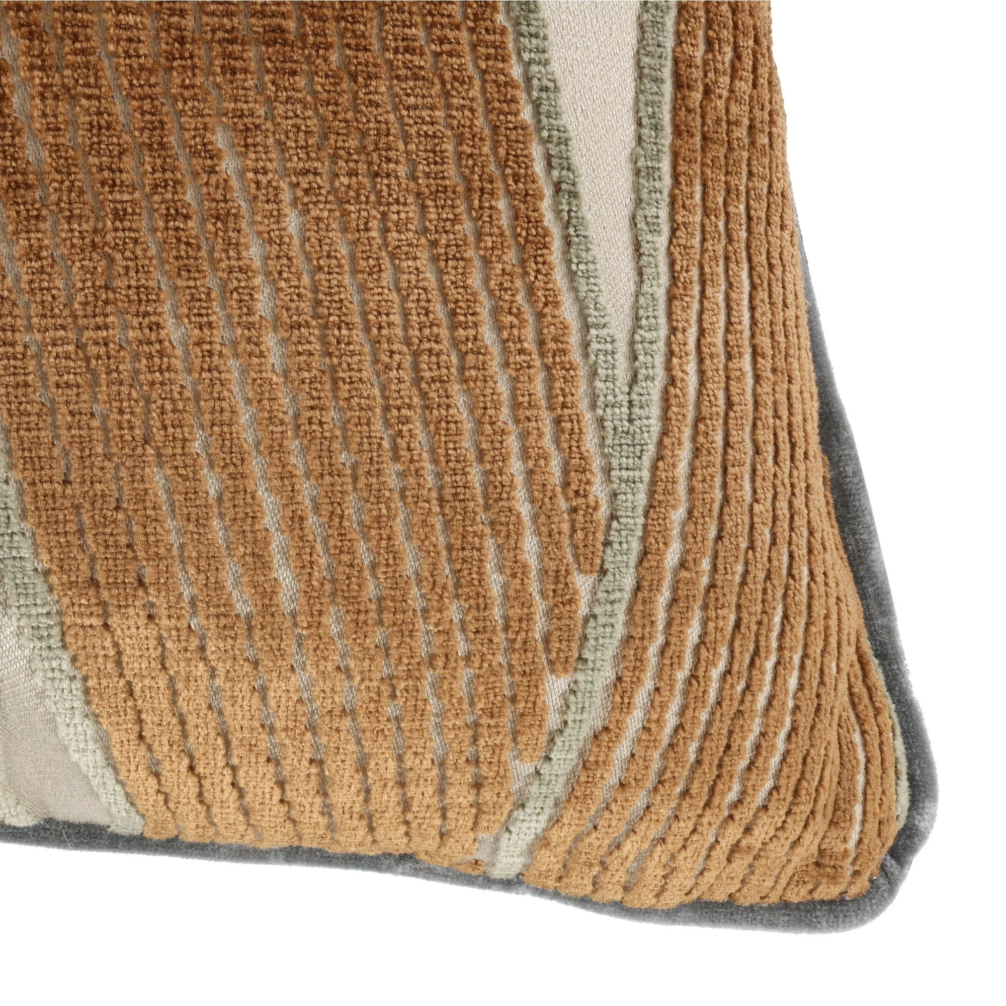 Romo Zephi Copper cushion, 50 × 50 cm, corner detail
