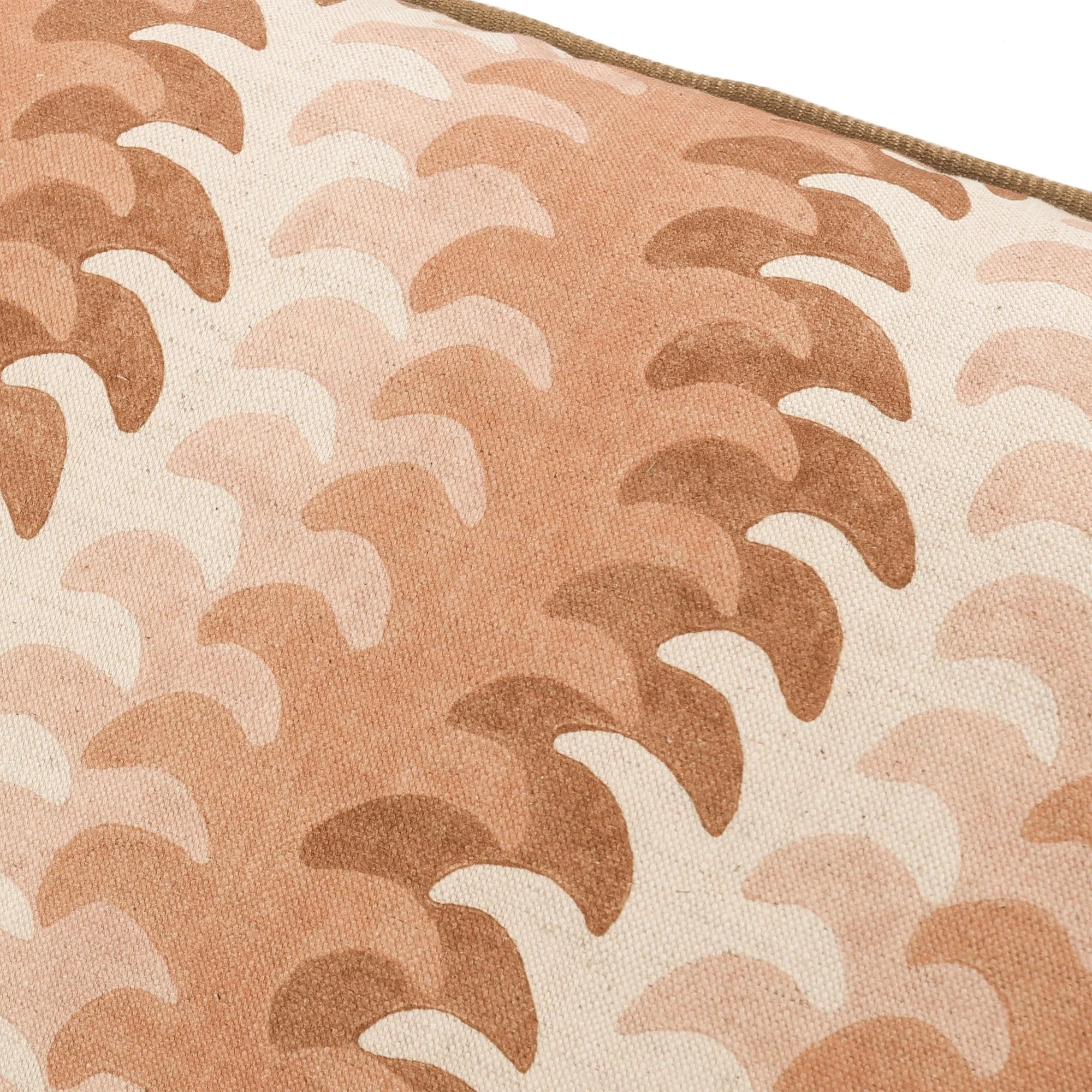 Romo Eshi Tuscan Pink cushion, 60 × 40 cm, close-up of the fabric