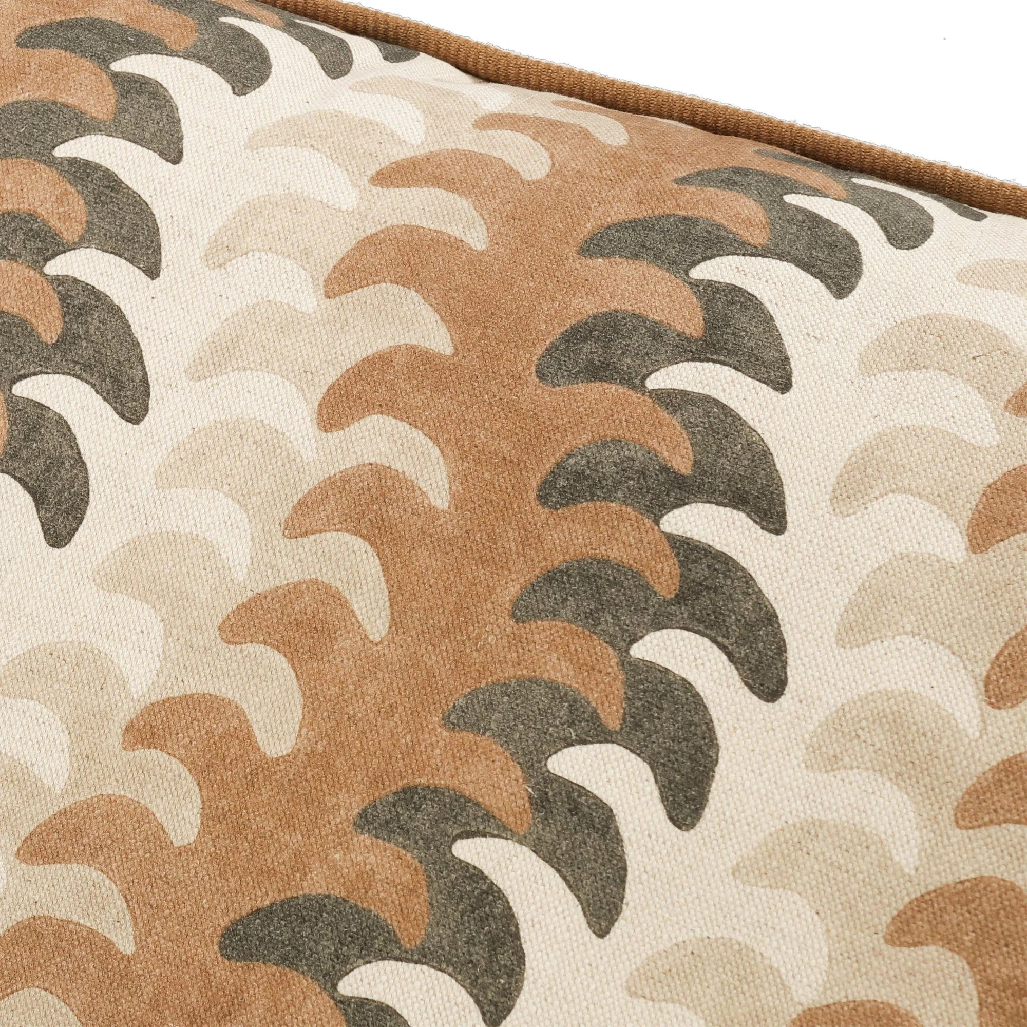 Romo Eshi Copper cushion, 60 × 40 cm, close-up of the fabric