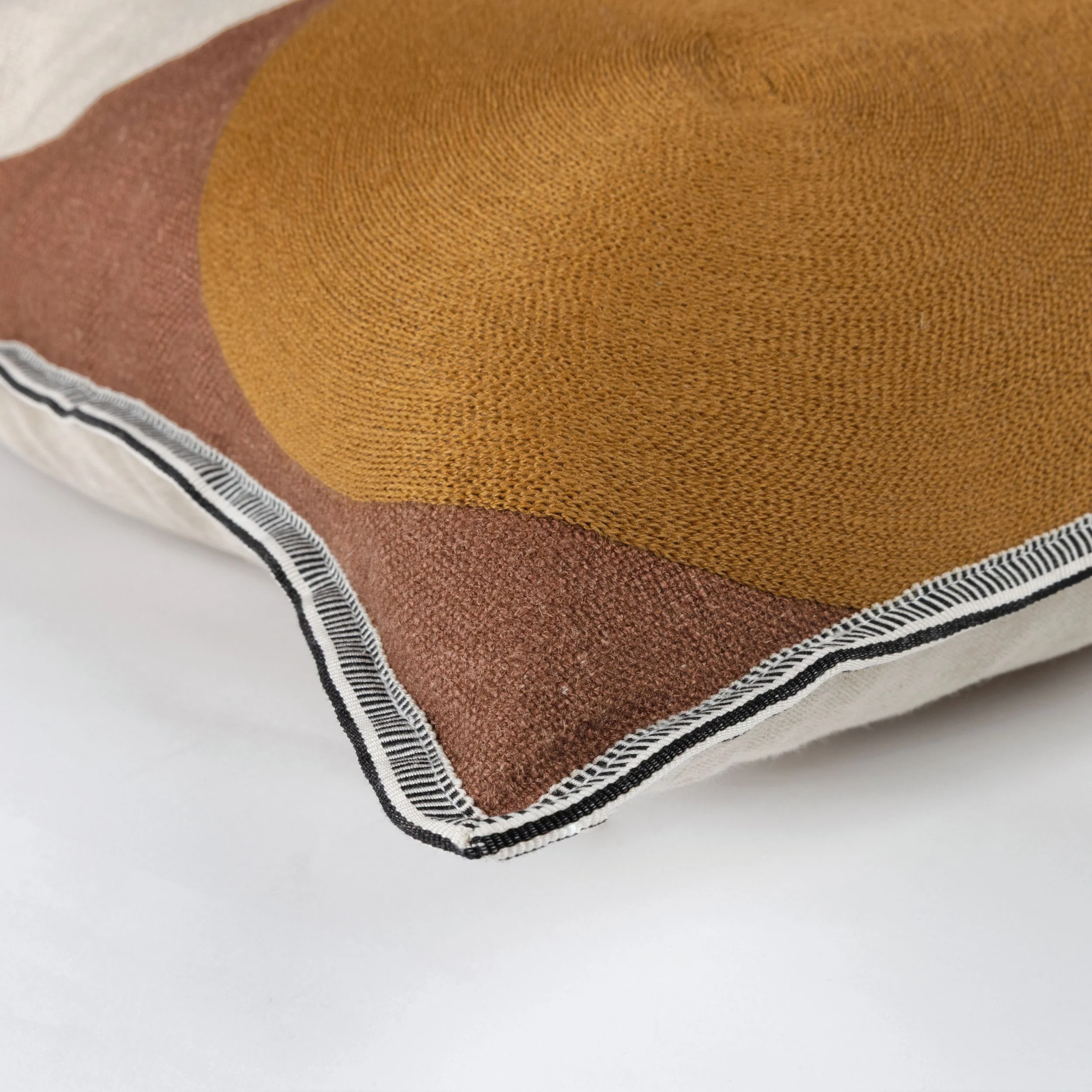 MAISON CASAMANCE_LMC-Housse-Ellipse-detail