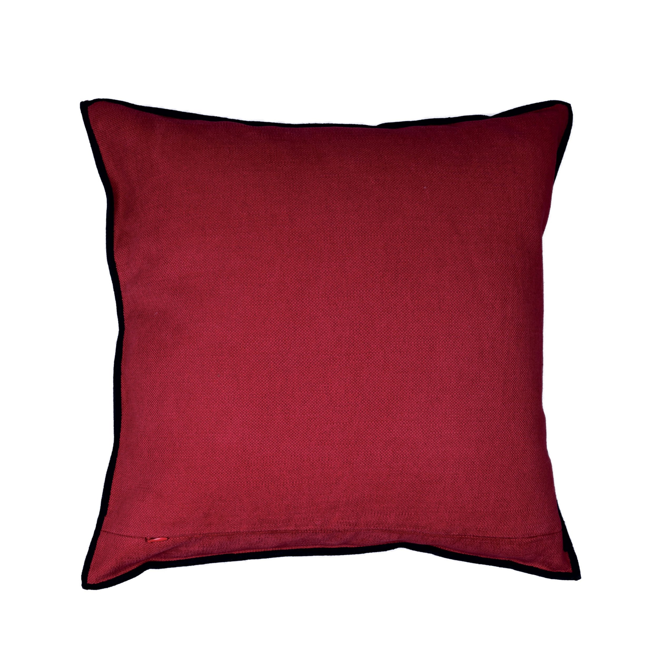 Reverse of the Maison Casamance Paris Texas Grenat cushion, plain linen cotton in the same colour