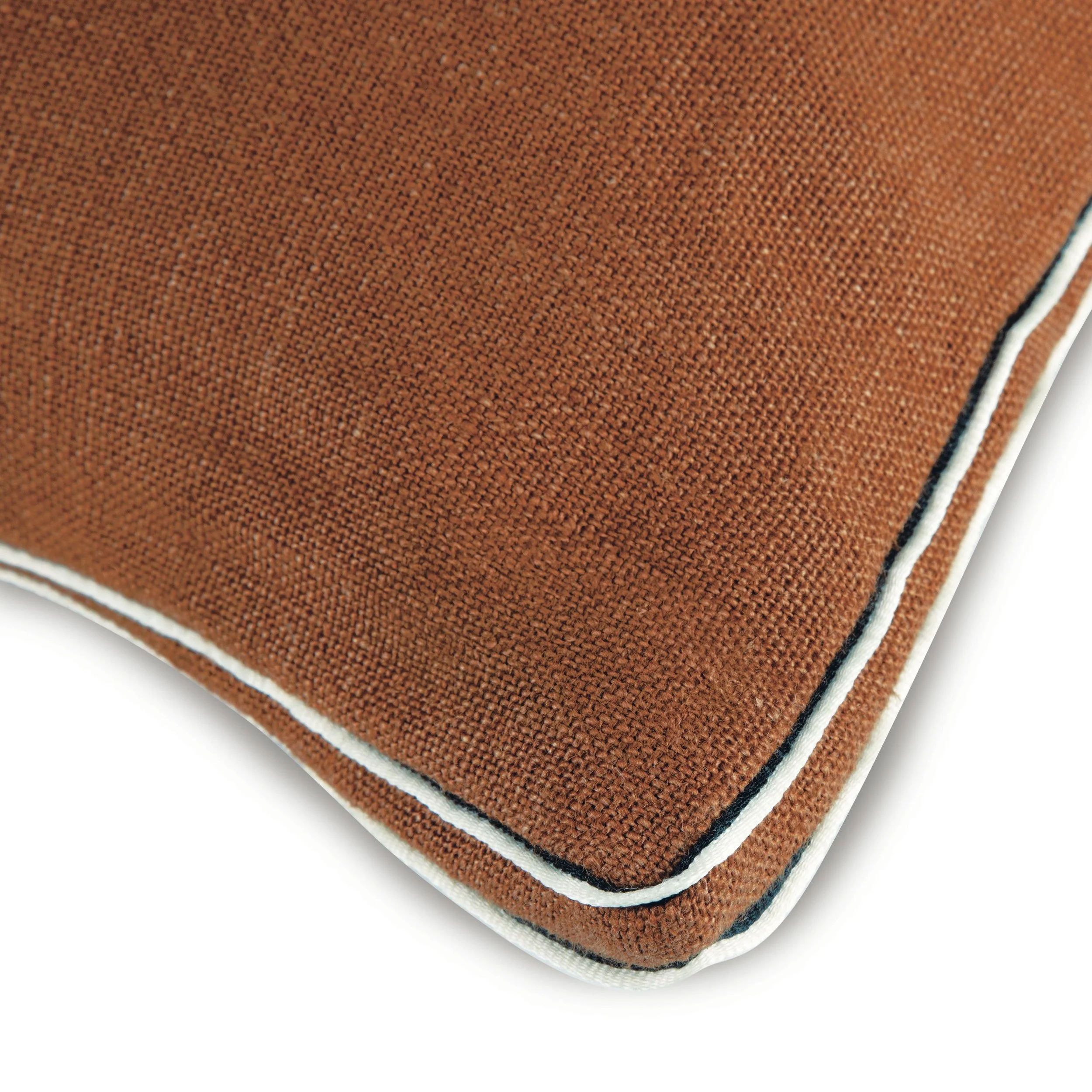 Maison Casamance Cote Lin cushion detail showing contrast piping