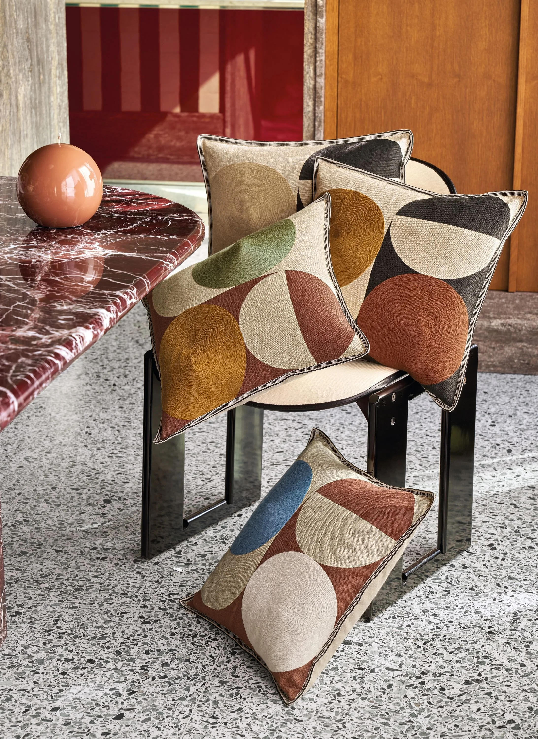 MAISON CASAMANCE_LMC - Ambiance coussins - ELLIPSE - CO52001-CO52002-CO52003-CO52004.jpg