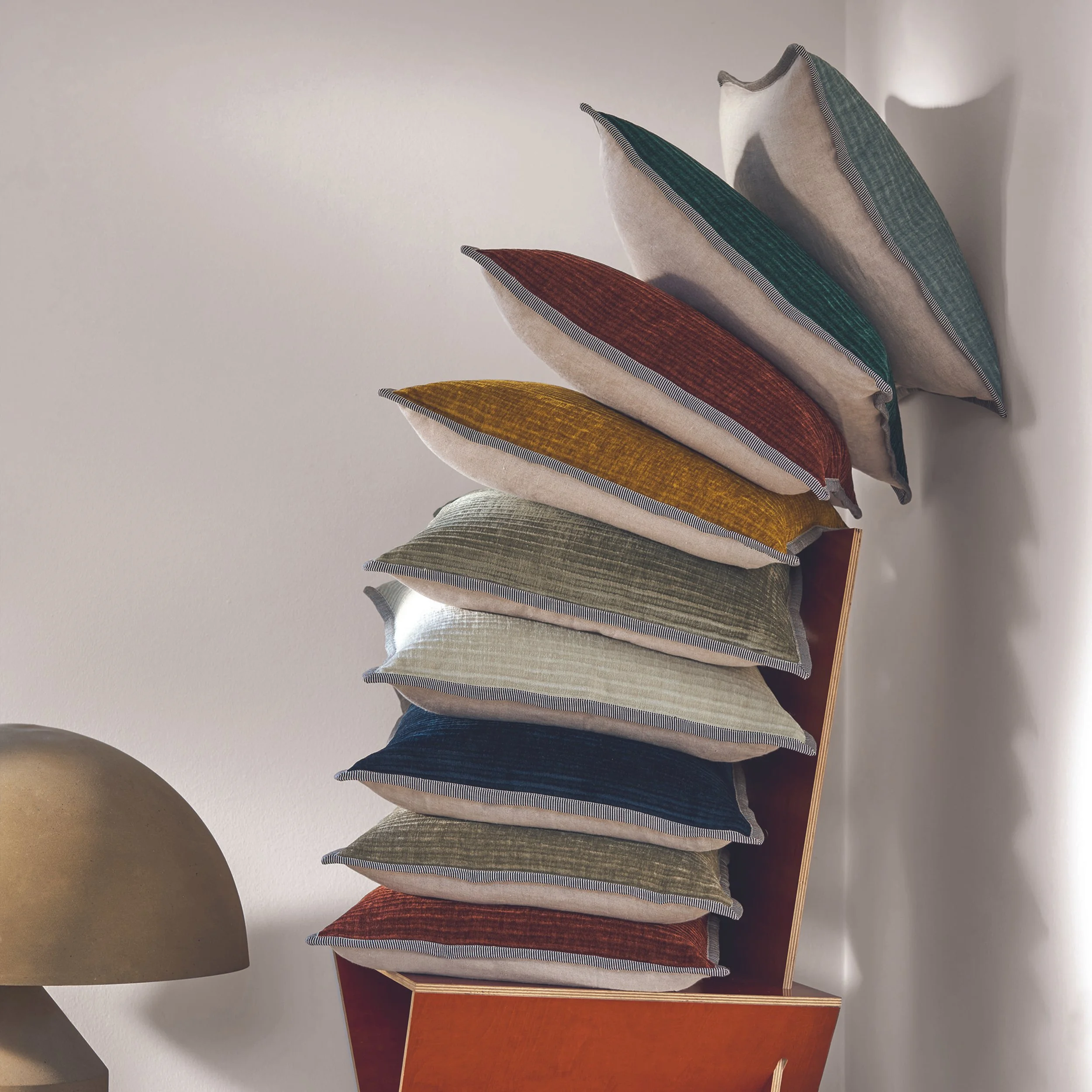 MAISON CASAMANCE_Espace_Pro_OPULENCE_45x45.jpg