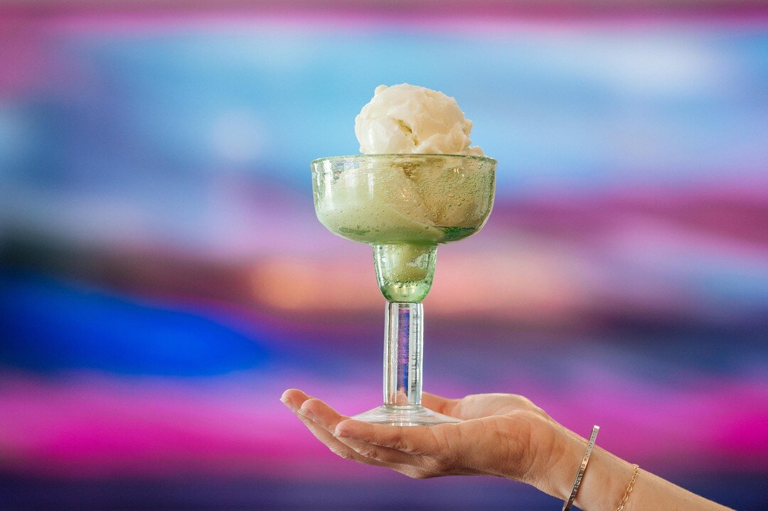 Celebrate Cinco De Mayo this week with a refreshing scoop of our newest small batch flavor: Lime Sorbet! 🎉 Perfect for cooling down after some spicy tacos or just enjoying in the sunshine. Don't miss out on this zesty and tangy treat!