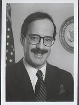 It is with a heavy heart that we share the passing of a titan, Eliot Engel. Engel served the public from 1977 to 2021, first on the New York Assembly and later as the Congressman for New York&rsquo;s 19th, 17th and 16th districts, where he was Chair 