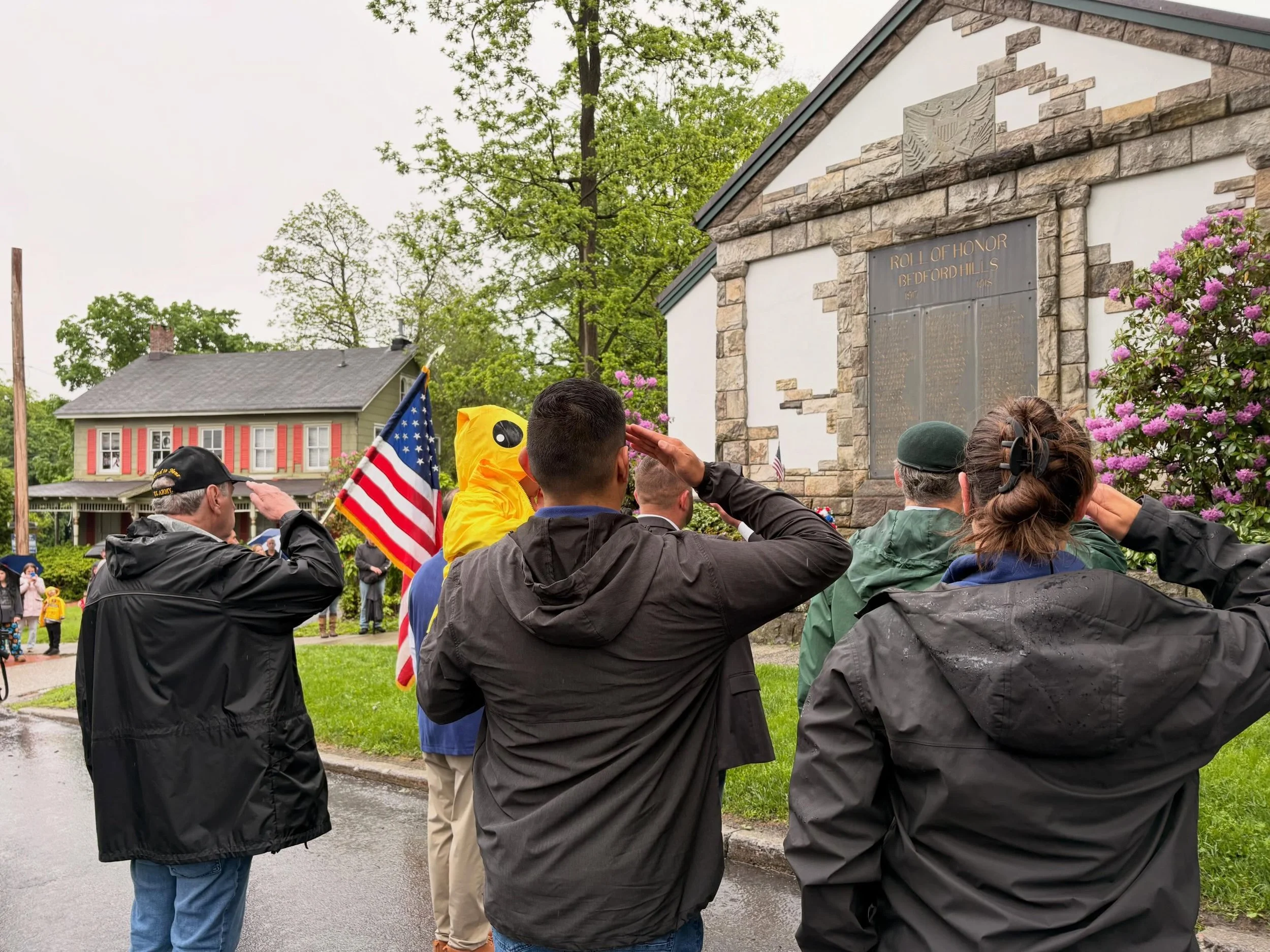 Today was a solemn day, that appropriately started with rain and ended with sun. Beautiful events throughout the town of Bedford and in Lewisboro. So grateful for those who gave their lives in service. #memorialday #bedfordny #lewisboro #volunteerfir
