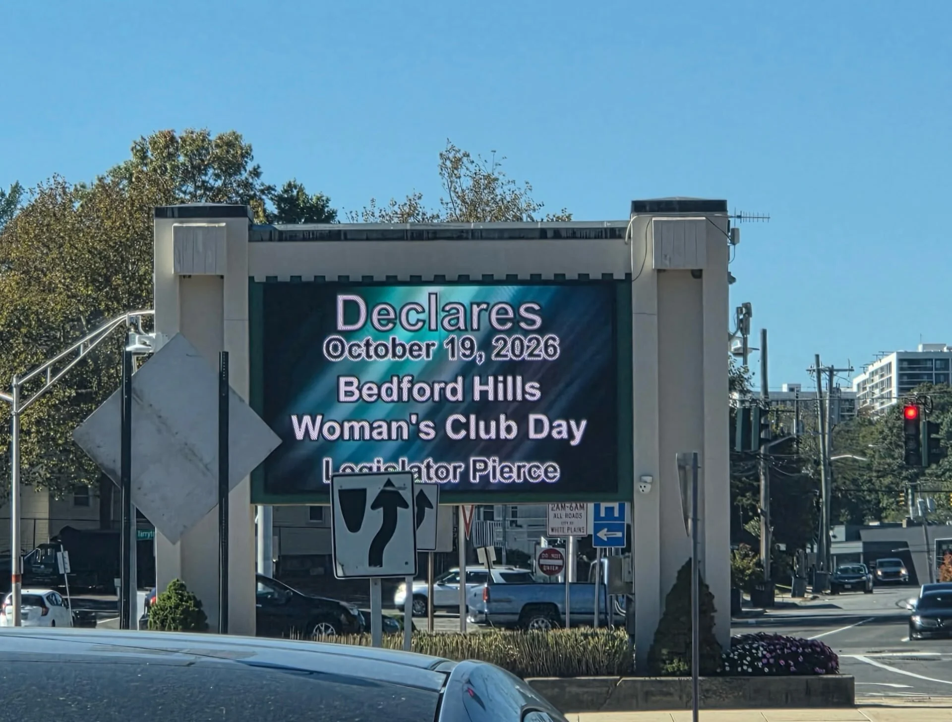 It takes a village! When the Lewisboro Supervisor drives past and gets a picture of this for me, I know we&rsquo;re all rowing together. It is Bedford Hills Women&rsquo;s Club Day in Westchester. Congratulations on 100 years!  #community #women #bedf