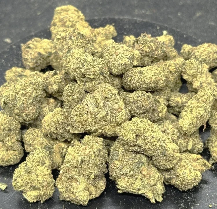 Plum Dawg Millionaire - Indica 105$ oz (SALE)