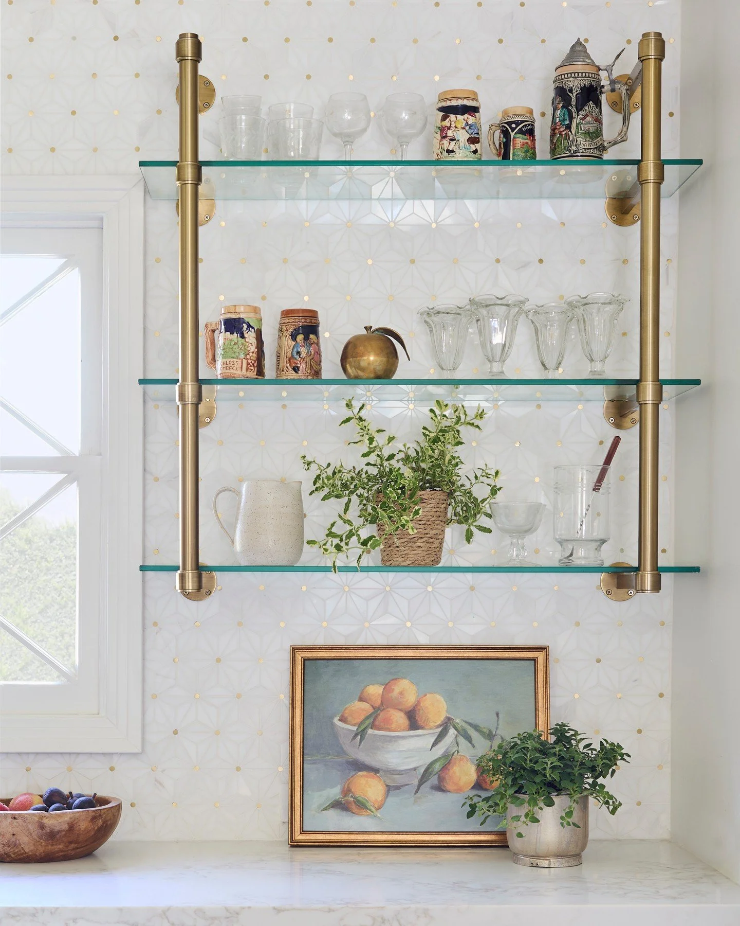A little sparkle, a little glass, a little gold. ✨ These shelves prove that the smallest design choices, like curated vases and warm metallic touches, can completely elevate a space with charm and whimsy. #EmilyLaMarqueDesign⁠
⁠
Photography by @tramp