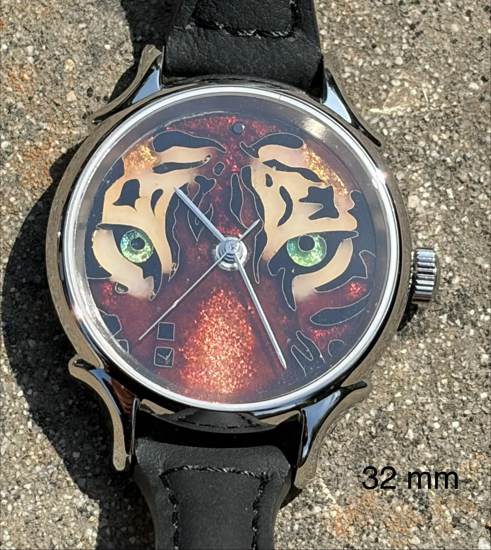 tiger 32 mm.jpg