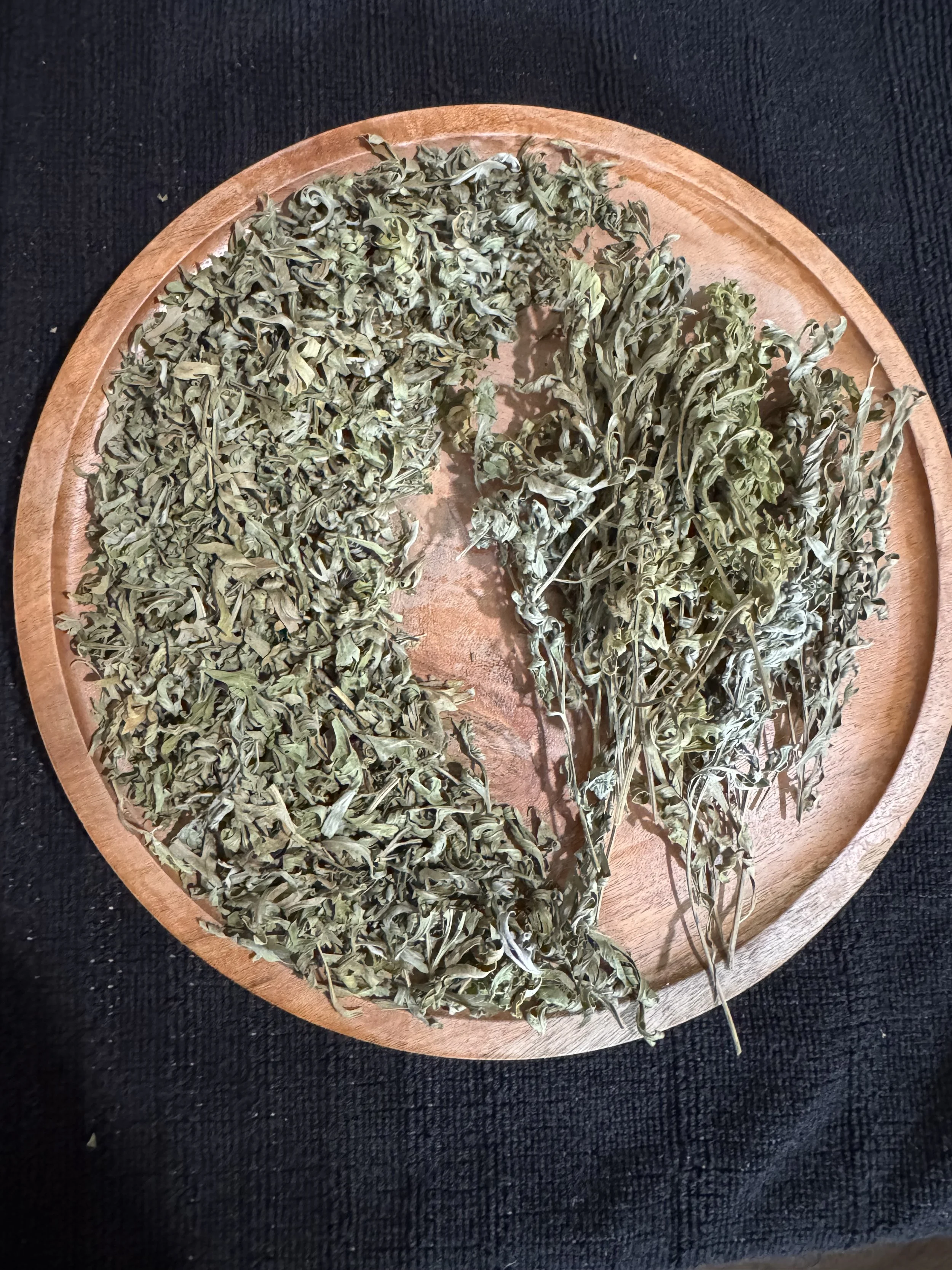 Dried loose herbs