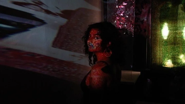 Bathing in divine light (2023)
Prayer in Islam is practiced through ritual movement and recitation. I am inspired by ancient Muslim artists, who in addition to their daily prayers created artwork as an act of worship, such as poetry that declares fai