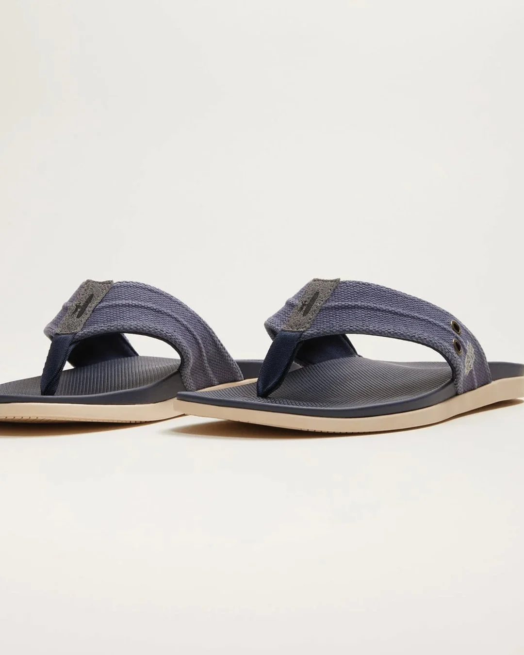 24-JH-shoe5.jpg