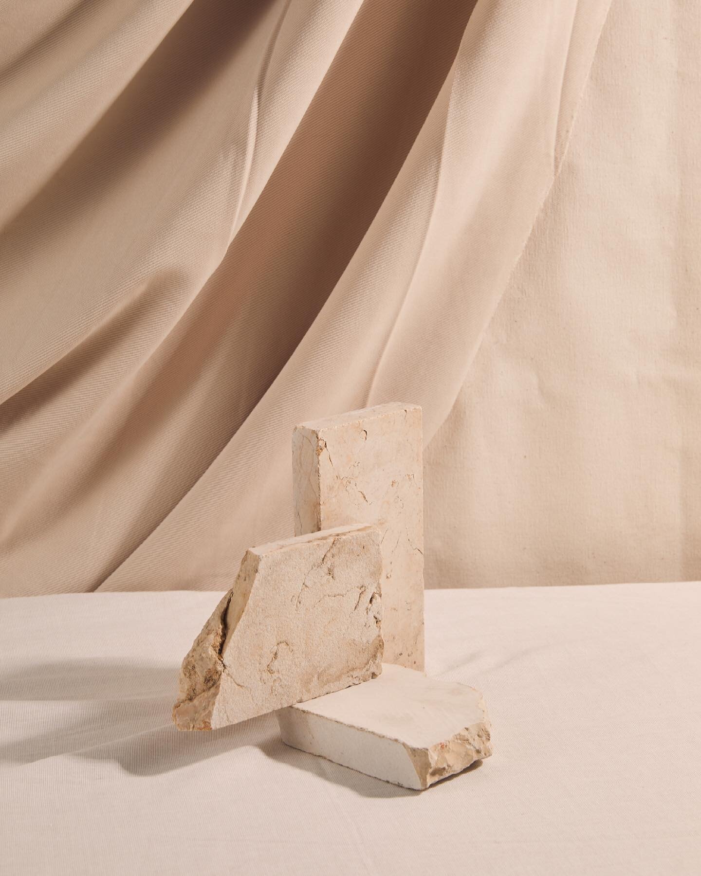 Today on the blog: we have big plans - floor plans that is. A preview of the Modern Mediterranean’s floor plans (before our contractor says our La Marca budget doesn’t fit our Dom Perignon dreams) 📸 @mithistudio styling by @bessielacap #