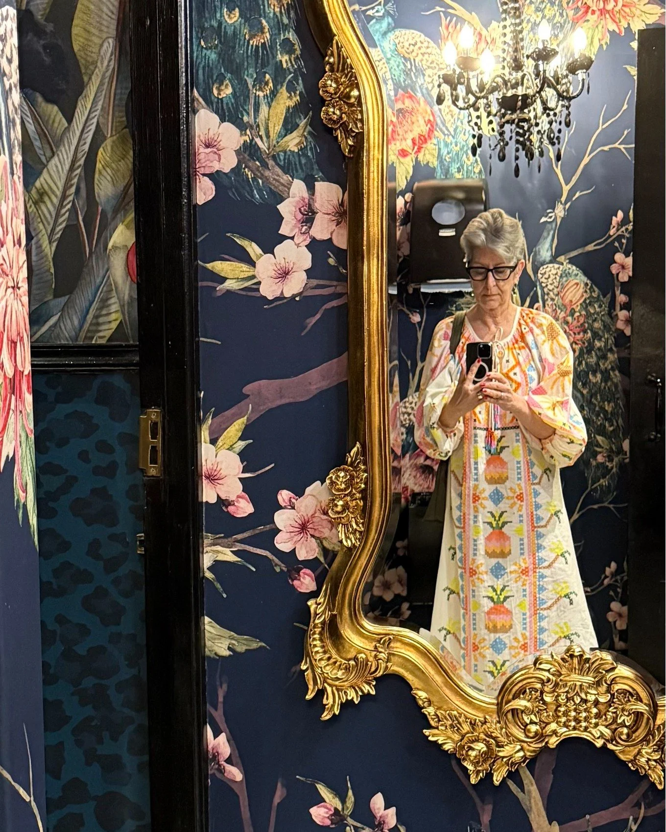 "If any female feels she needs anything beyond herself to legitimate and validate her existence, she is already giving away her power to be self-defining, her agency." 
- bell hooks (Communion)

Over the past 15 years a few trains of though