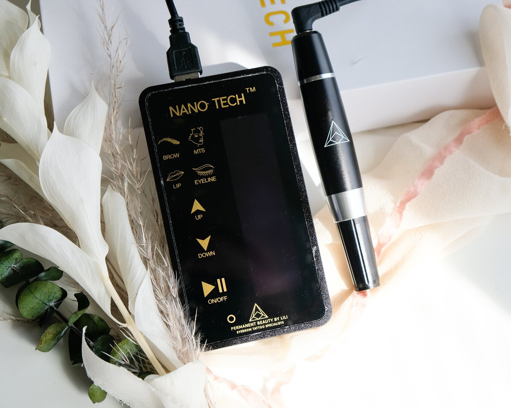 The+Brow+Girls+-+Nano+Tech.jpg