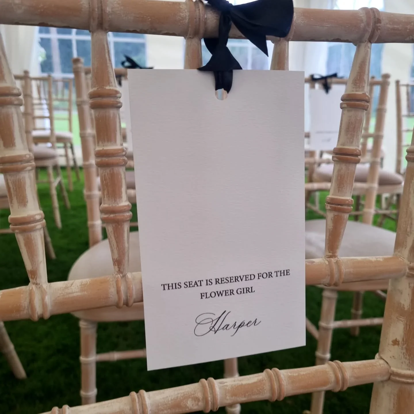 Huge congratulations to Bella and Brandon on their wedding yesterday at @lamareestate! 
Beautiful black and white elegance with their custom logo running through all their reception stationery and matching their invitations. Guests were all given pe