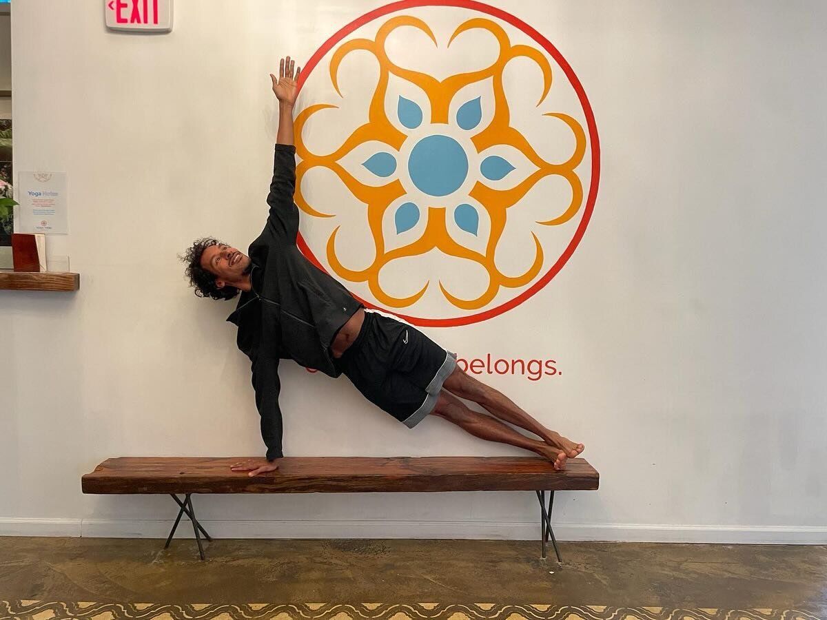 Our wonderful student Daniel Tipton - soon to be an official burn lab teacher! 👏 ✨
.
.
.
#yoga #yogatribebrooklyn #nycyoga #brooklynyoga.