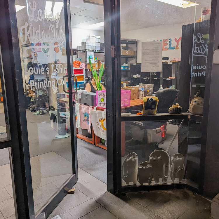 The Louie's T-Shirt Printing Co. studio entrance in Artarmon