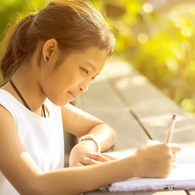 healthy-minds-kids-journaling-2.jpg