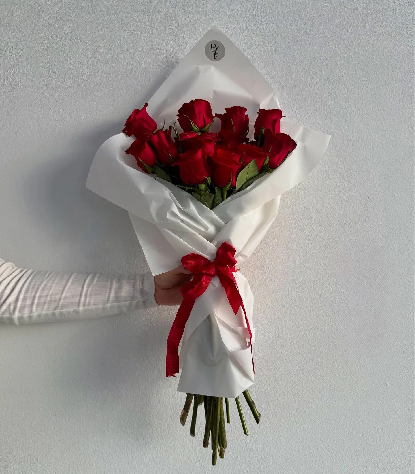 PRECOMMANDES: 10 F&Eacute;VRIER 🥀 lien sur notre bio.

Un classique, juste pour la Saint-Valentin.

#montrealflorist #montrealflowers