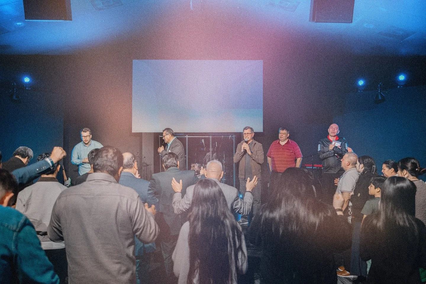 Est&aacute;n llegando de todas las naciones! Ayuno y oraci&oacute;n ! Estamos preparados para Restaurando Familias