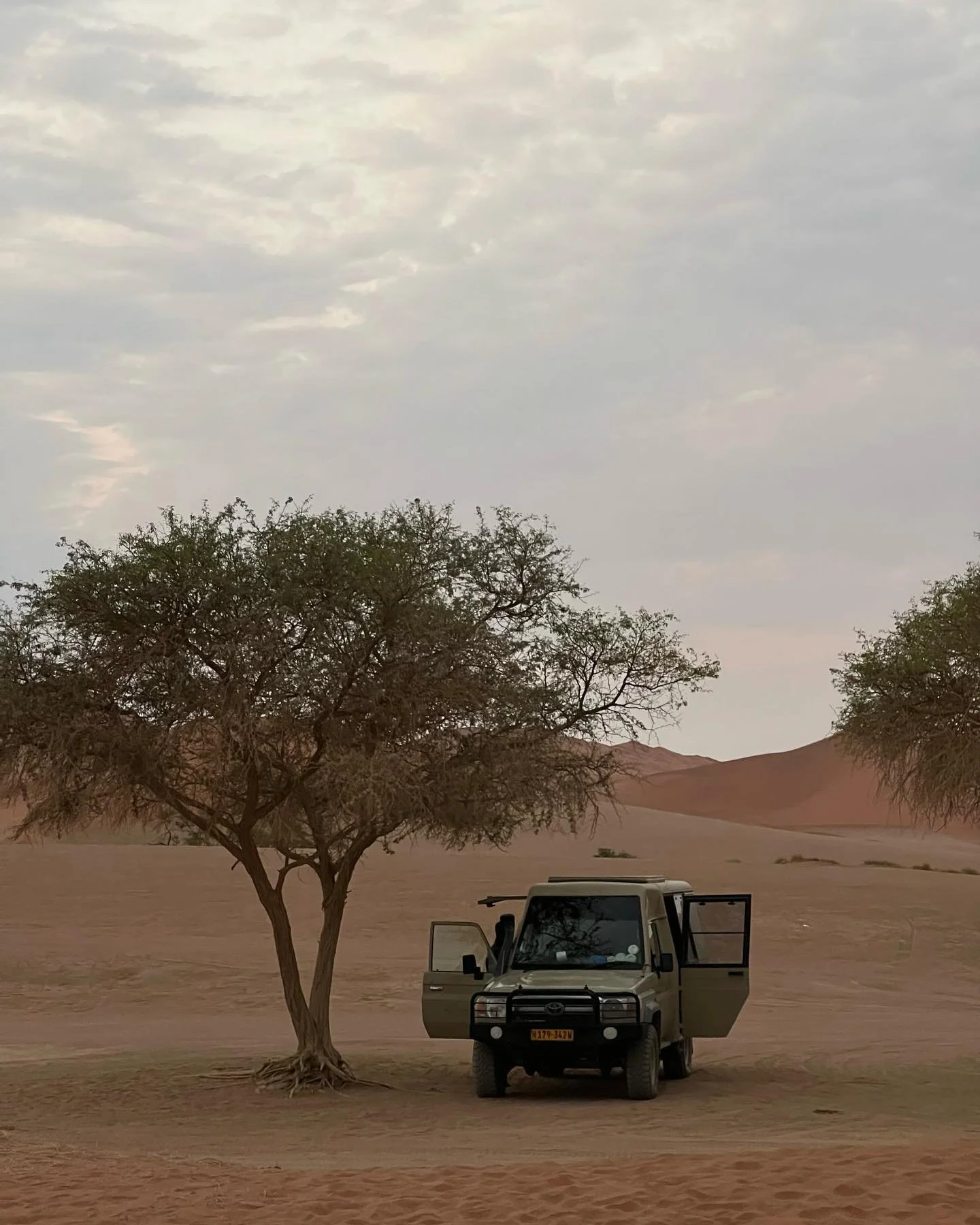 Spent a chunk of last month barrelling across the Namib behind the wheel(!) of a hulking great 4x4. Longer-form thoughts on their way in a feature or three 🖊 but this&rsquo;ll do for now..