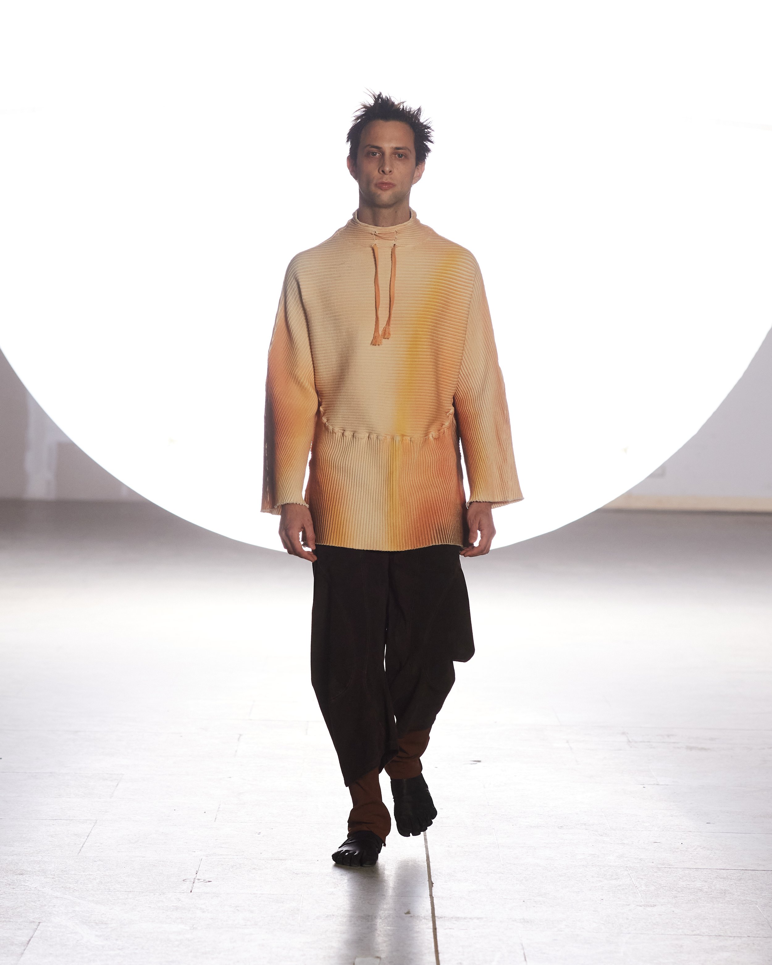 LUEDER_AW24_Look016_by_James Cochrane_for_BFW.jpg