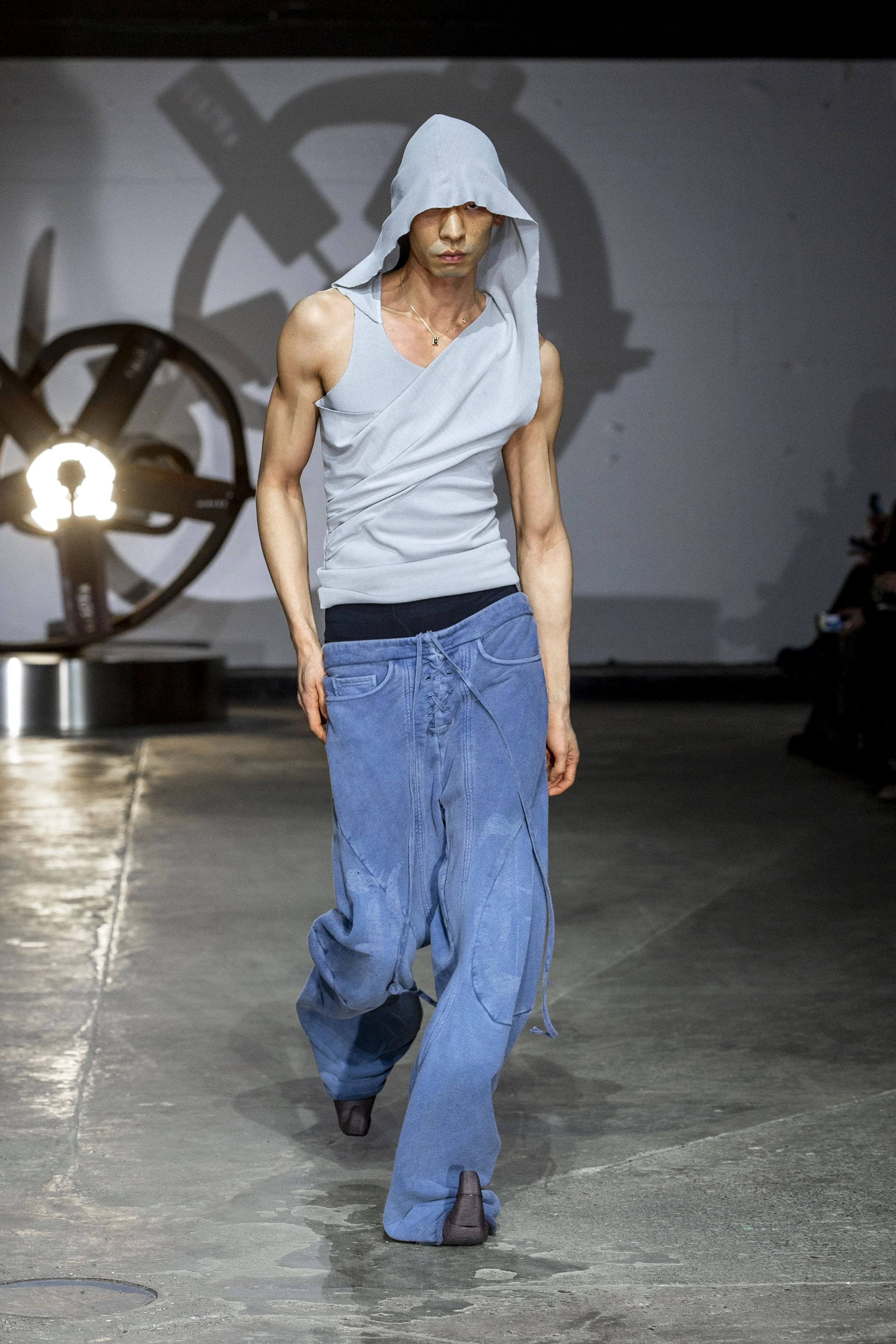 Lueder_AW26_Show V4021.JPG