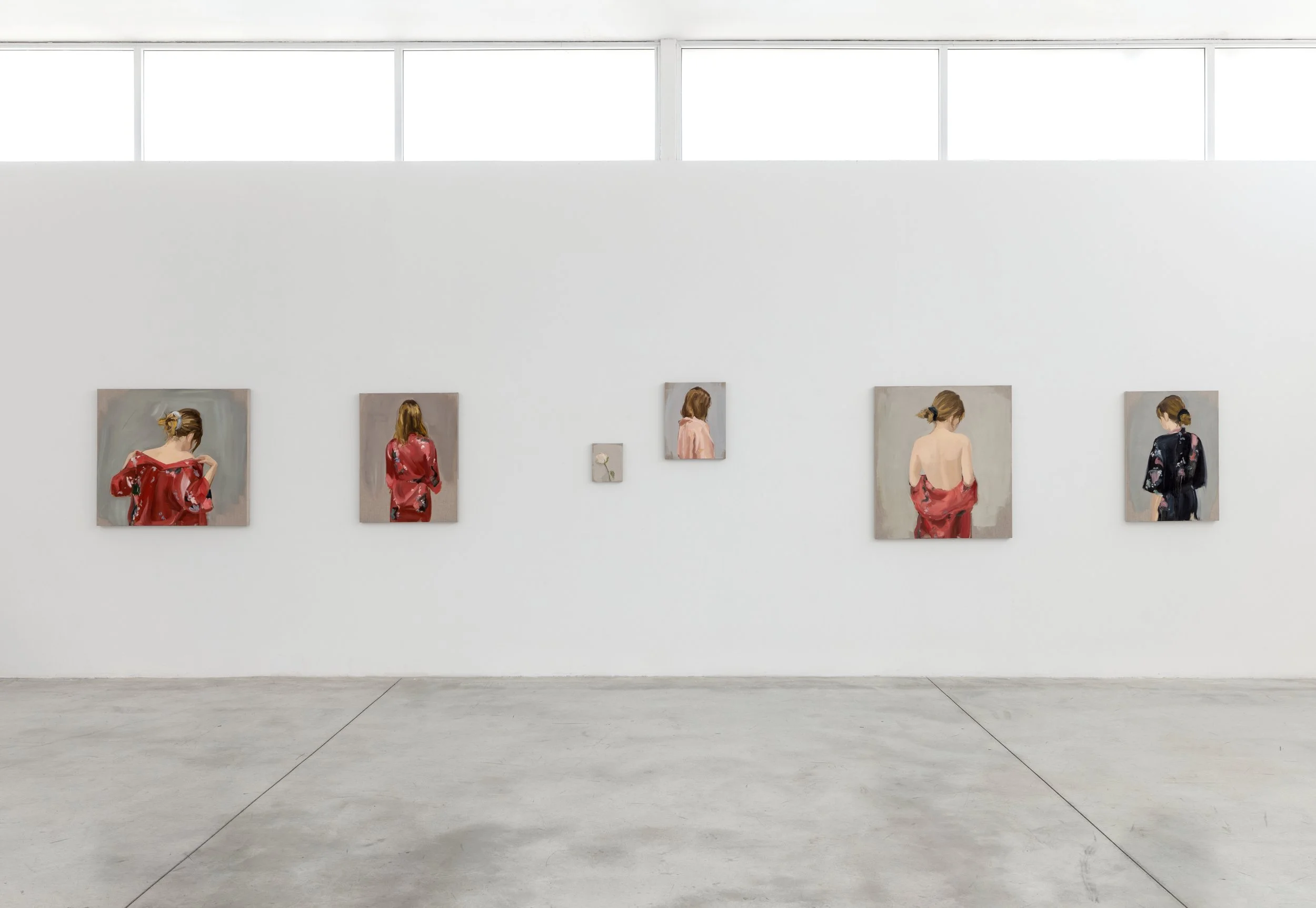Installation view, The Fold, Alon Segev Gallery, 2025. Photo: Elad Sarig