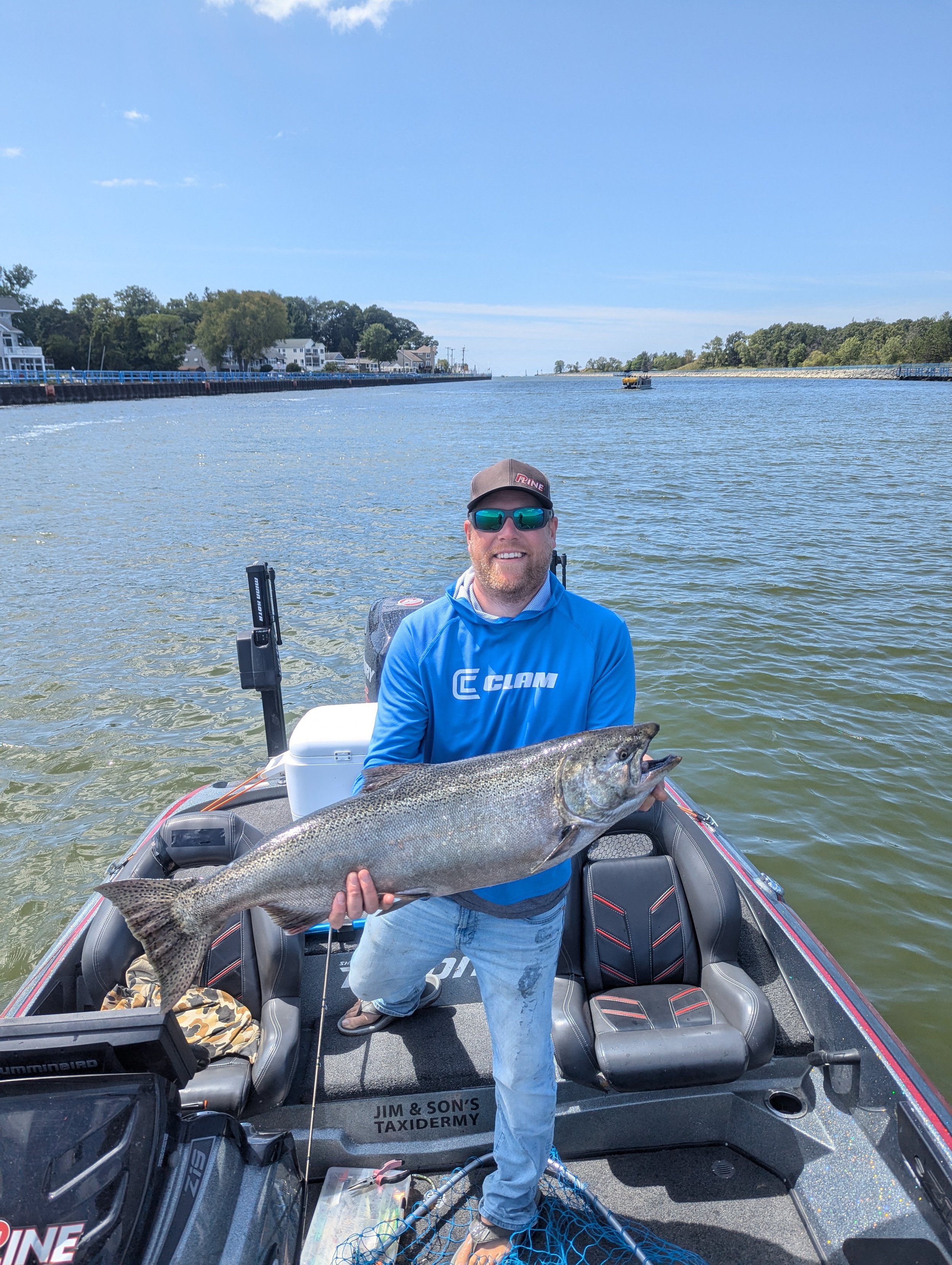  Salmon Jigging Muskegon Michigan 
