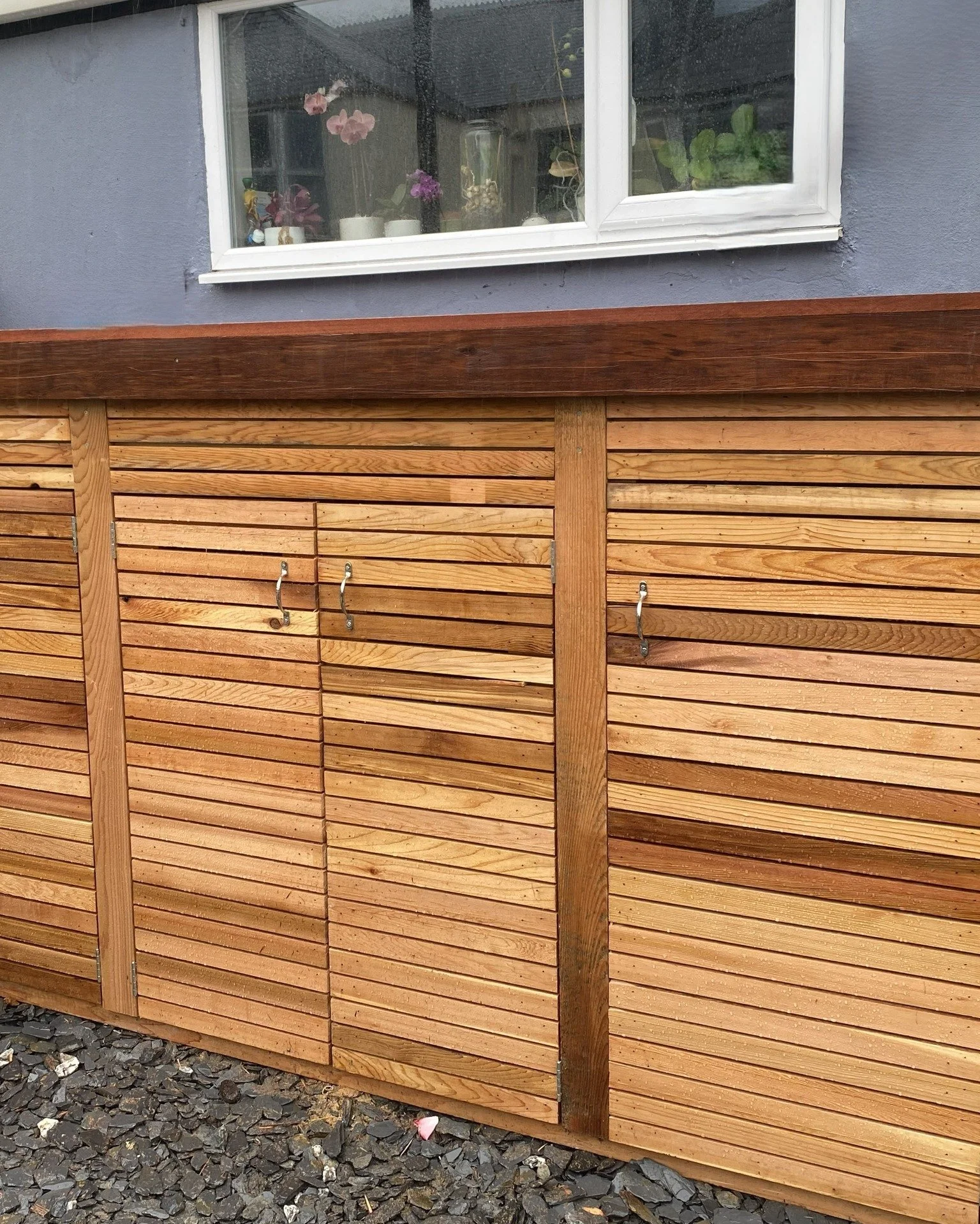 I feel great joy seeing my construction drawings become physical objects. These bespoke storage units were beautifully realised by @brianlakeland of Lakeland Landscaping, who built the rest of the garden.

While the surrounding garden is yet to be co
