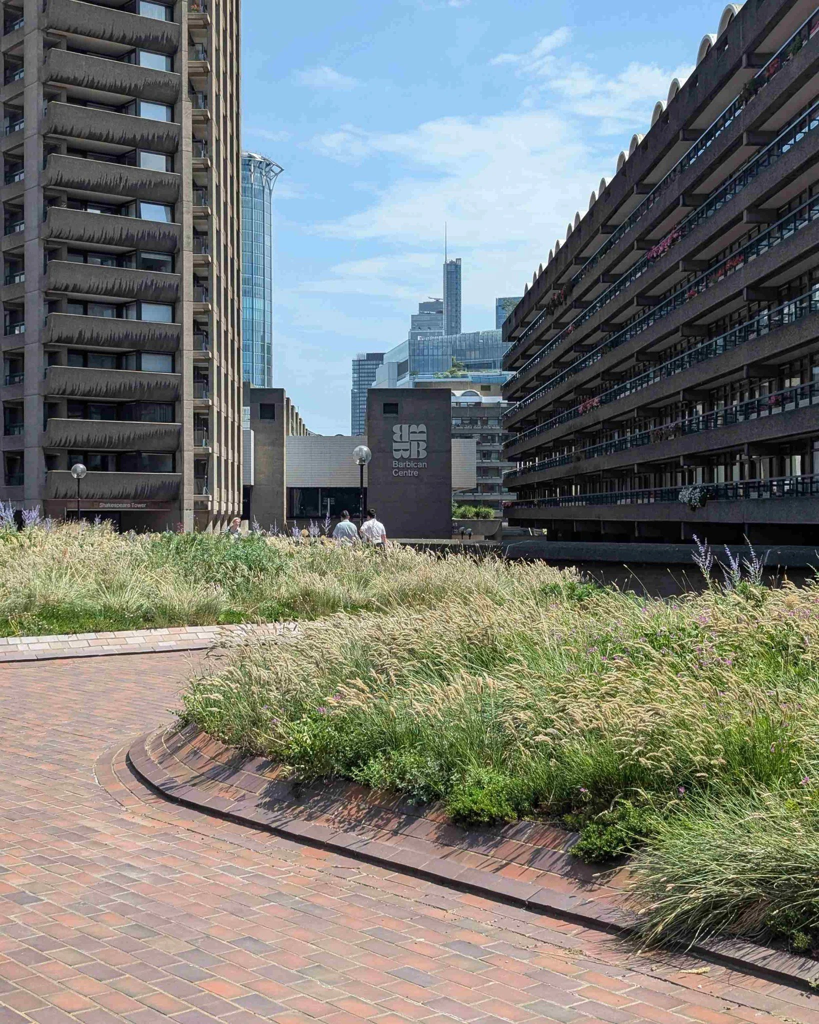 We visited the renowned Barbican roof gardens, the Beech Gardens and associated High Walk areas, on the same day as our visit to the Queen Elizabeth II Garden in London&rsquo;s Regent&rsquo;s Park in late June this year.

I had long wanted to see the