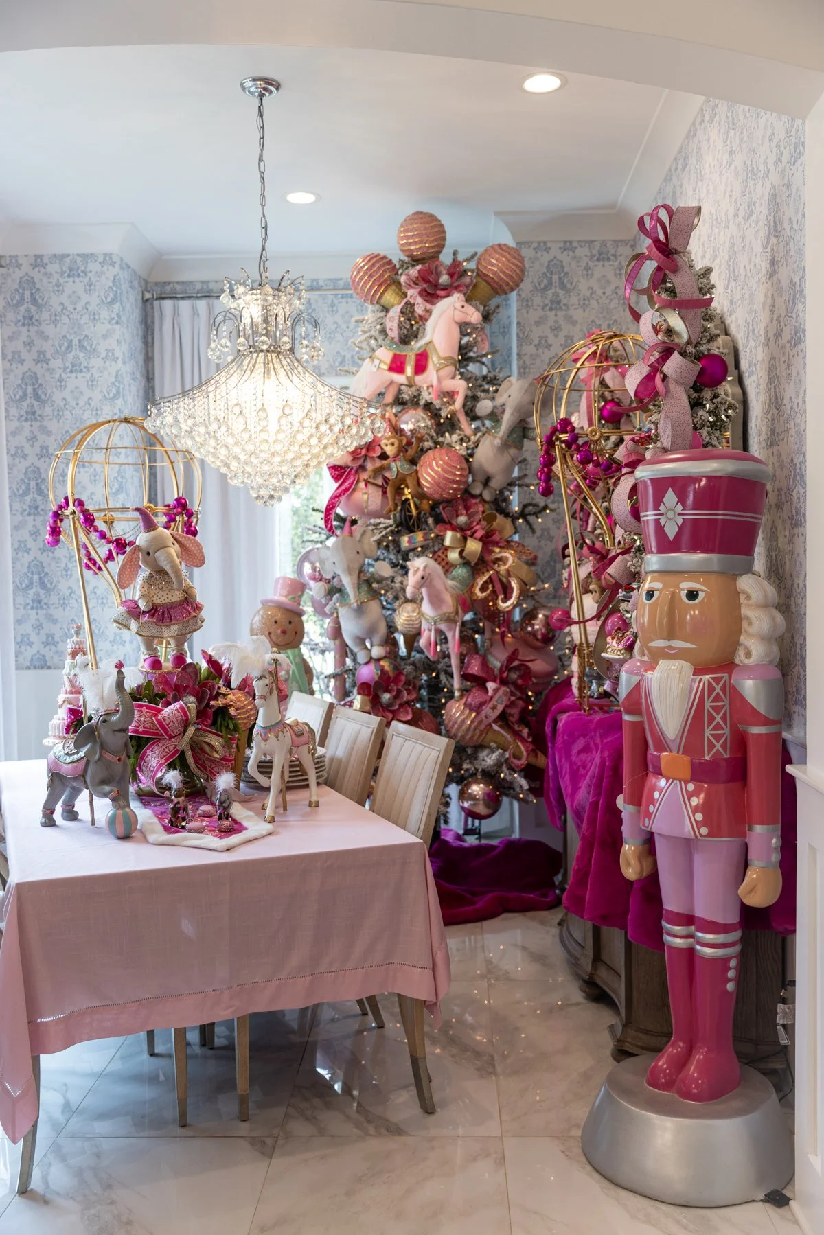Christmas decor photography