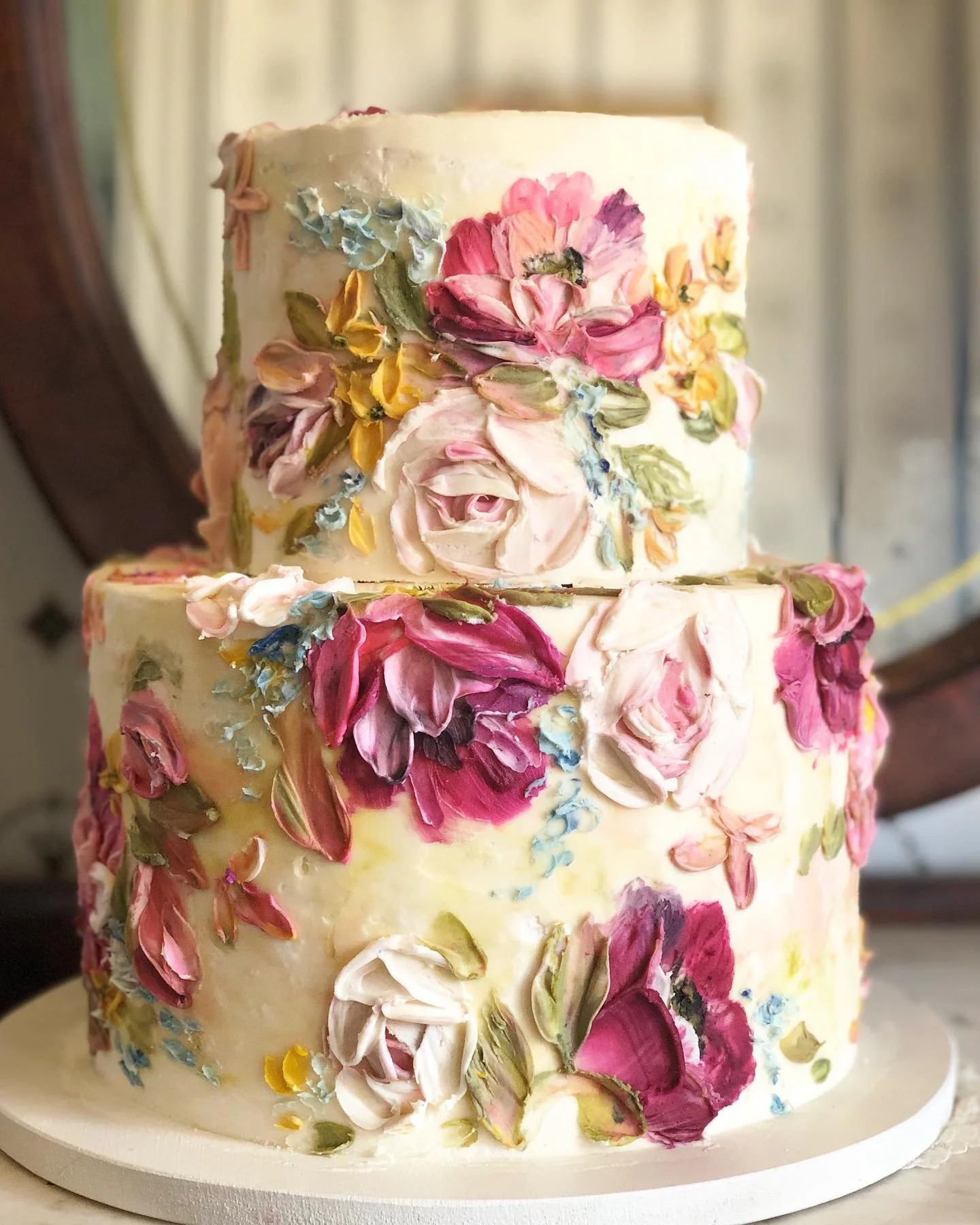 Vintage roses, palette knife buttercream