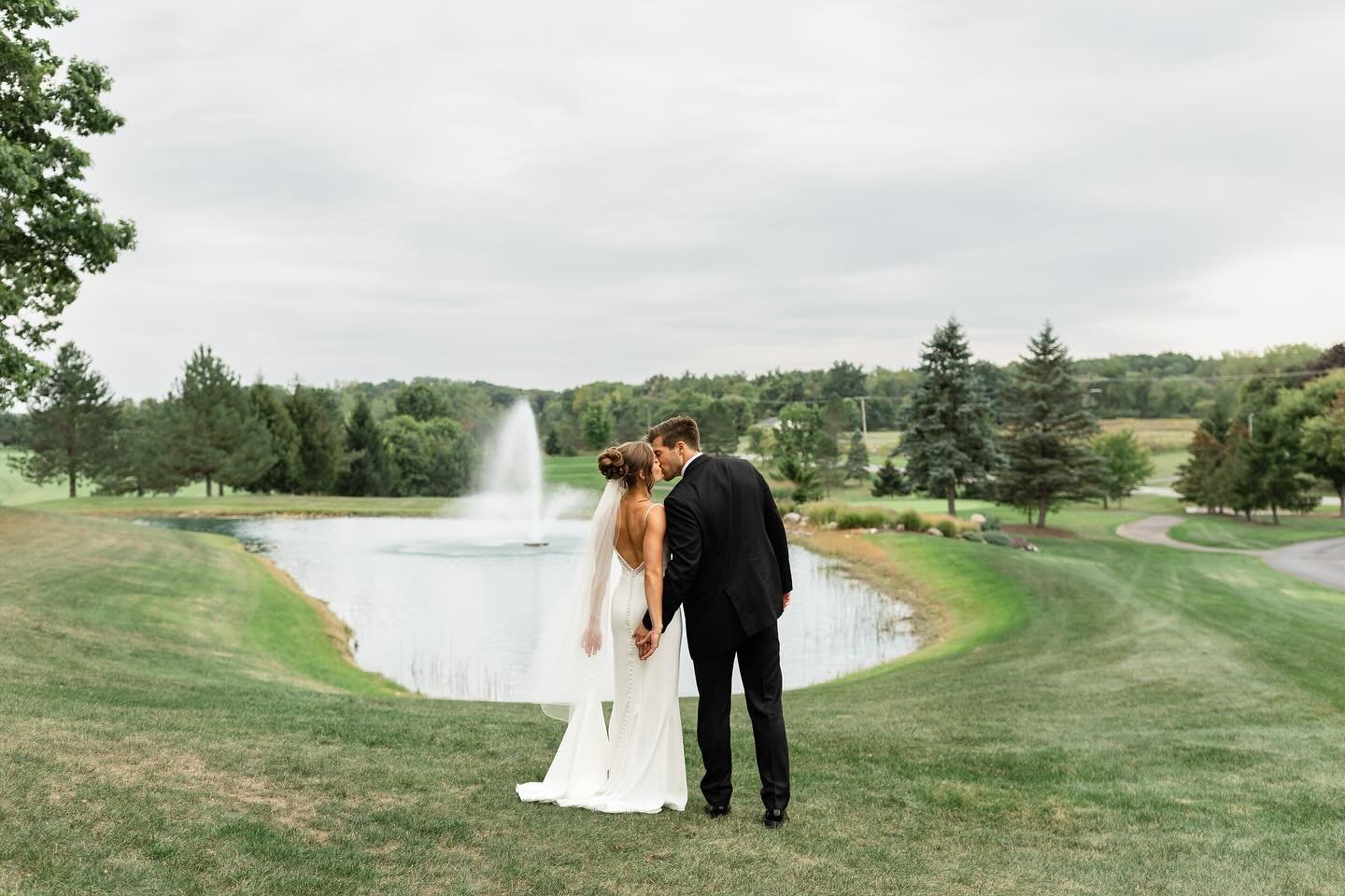 Putting finishing touches on this beautiful gallery 😍