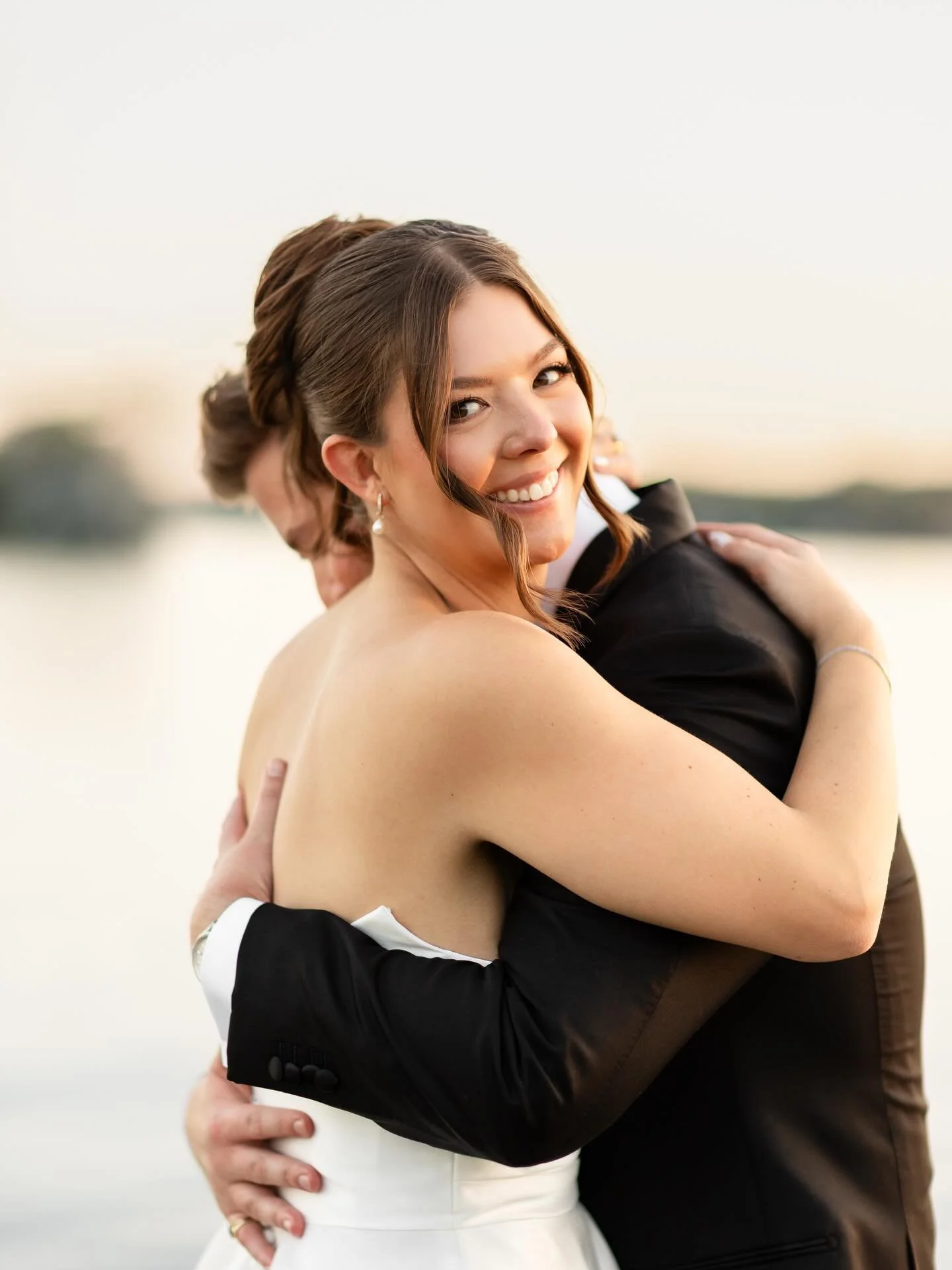 Putting finishing touches on this beautiful gallery! 😍 The perfect day with the sweetest people.