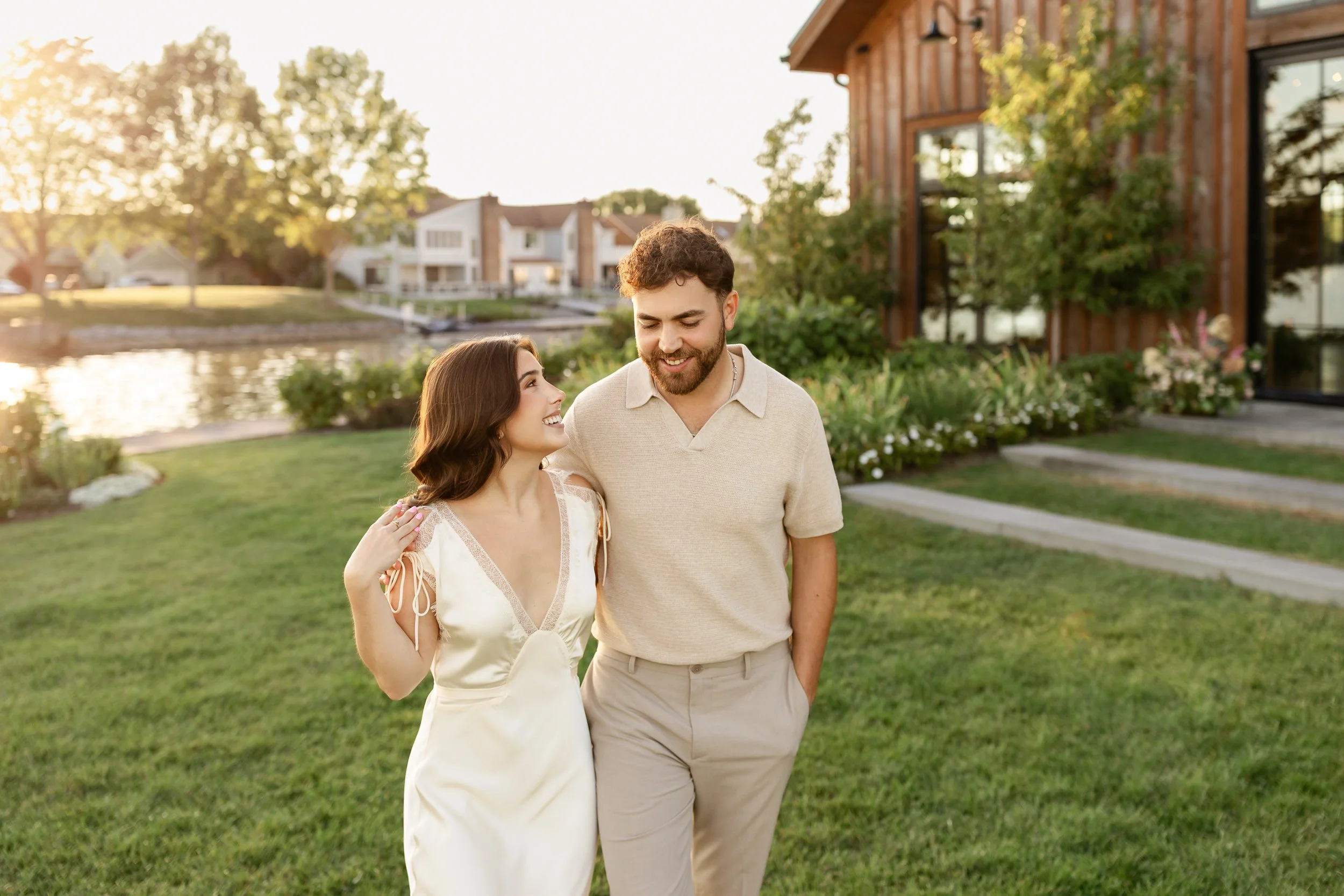 rochester-ny-engagement-photographer-lake-house-engagement-canandaigua-ny-9.jpg